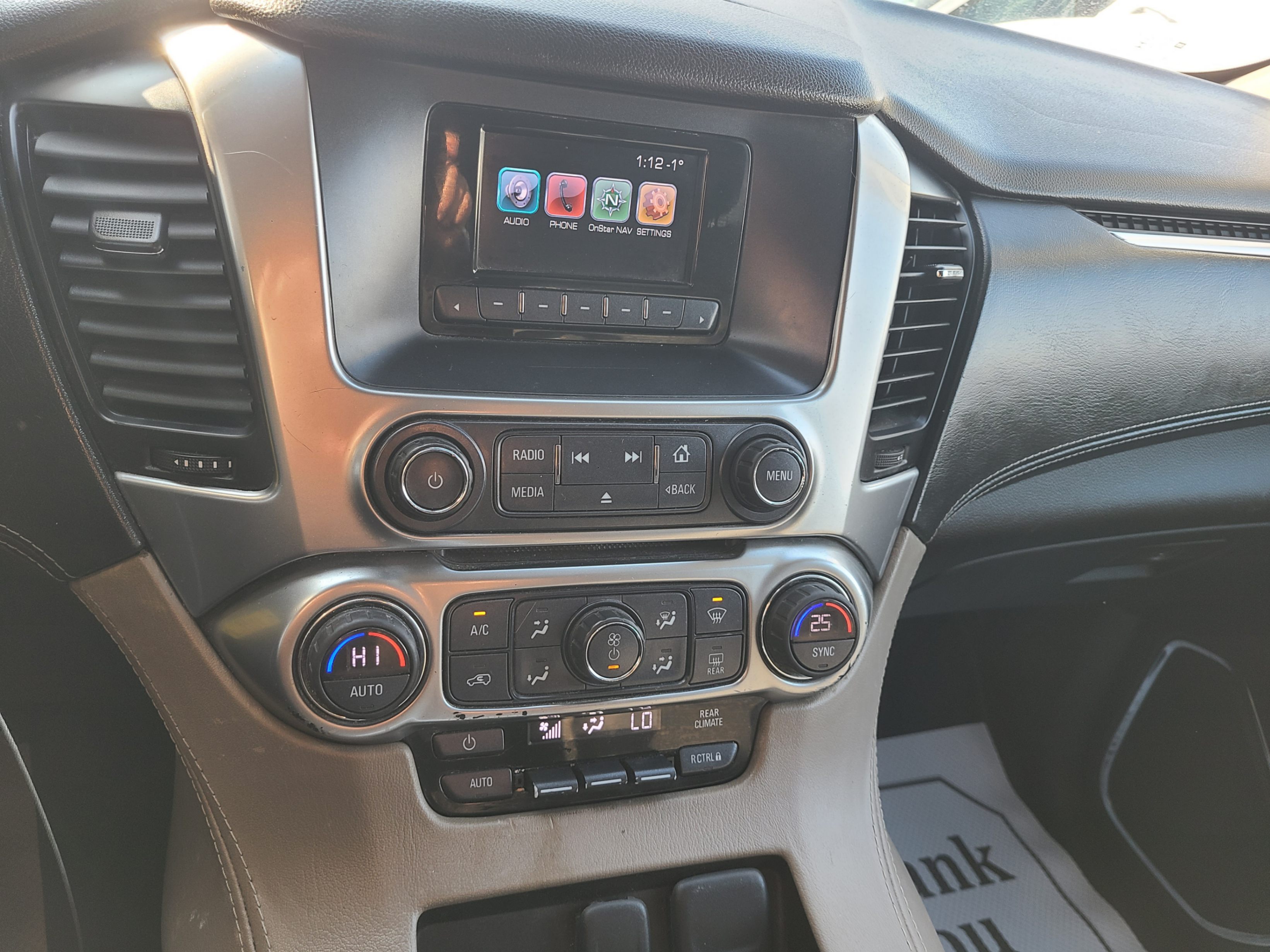 /artaautosales/2017-Chevrolet-Tahoe-5355182356133035.jpg