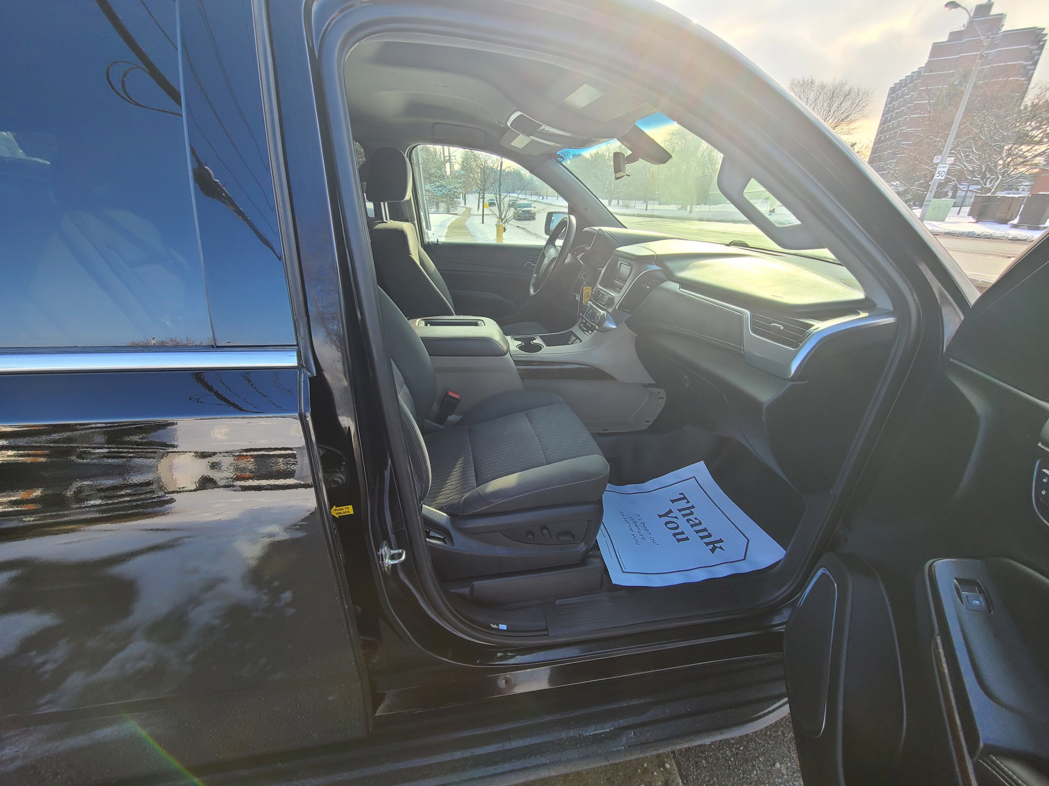 /artaautosales/2017-Chevrolet-Tahoe-7946949302179596.jpg