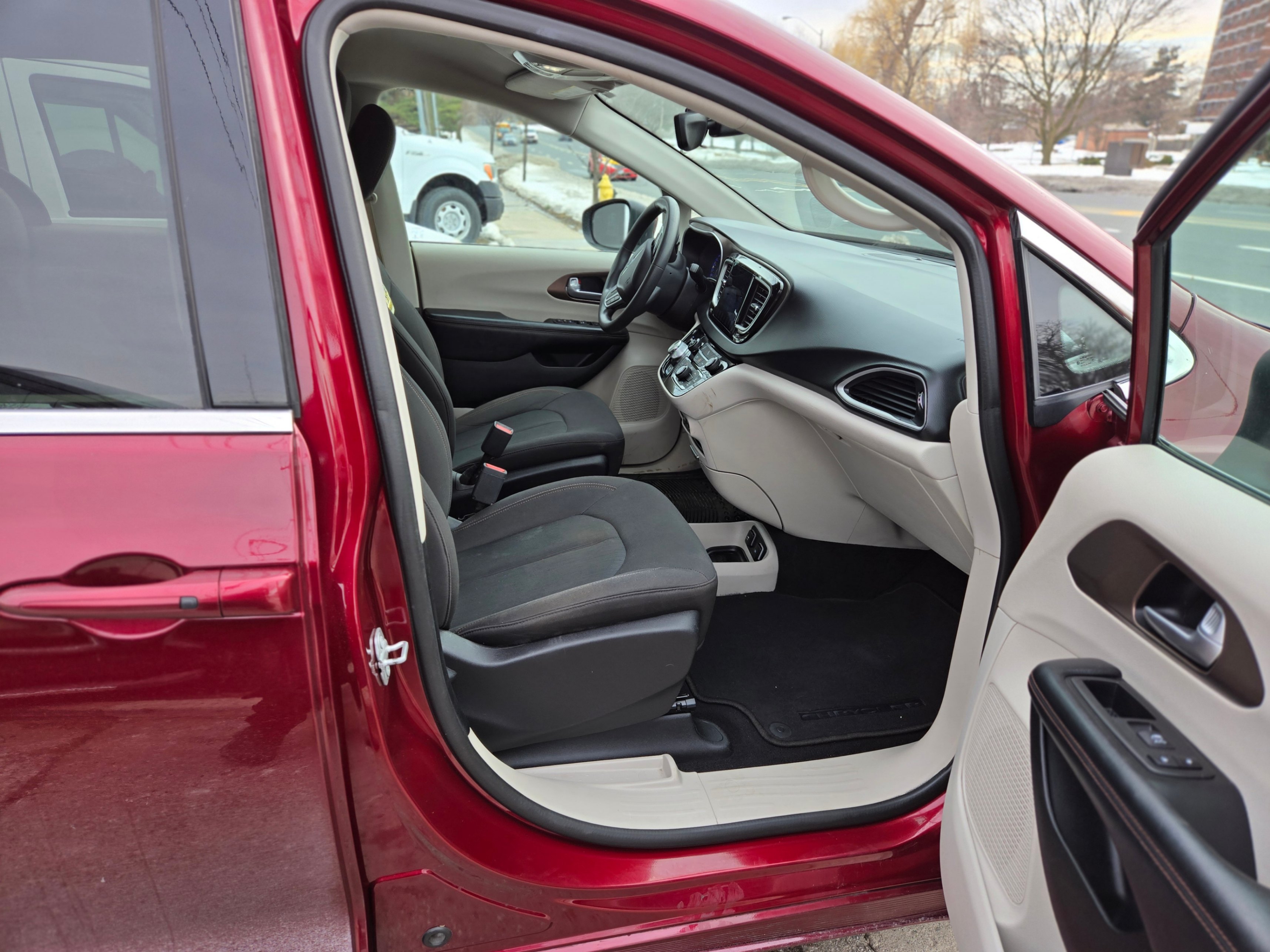 /artaautosales/2017-Chrysler-Pacifica-3782388828815191.jpg