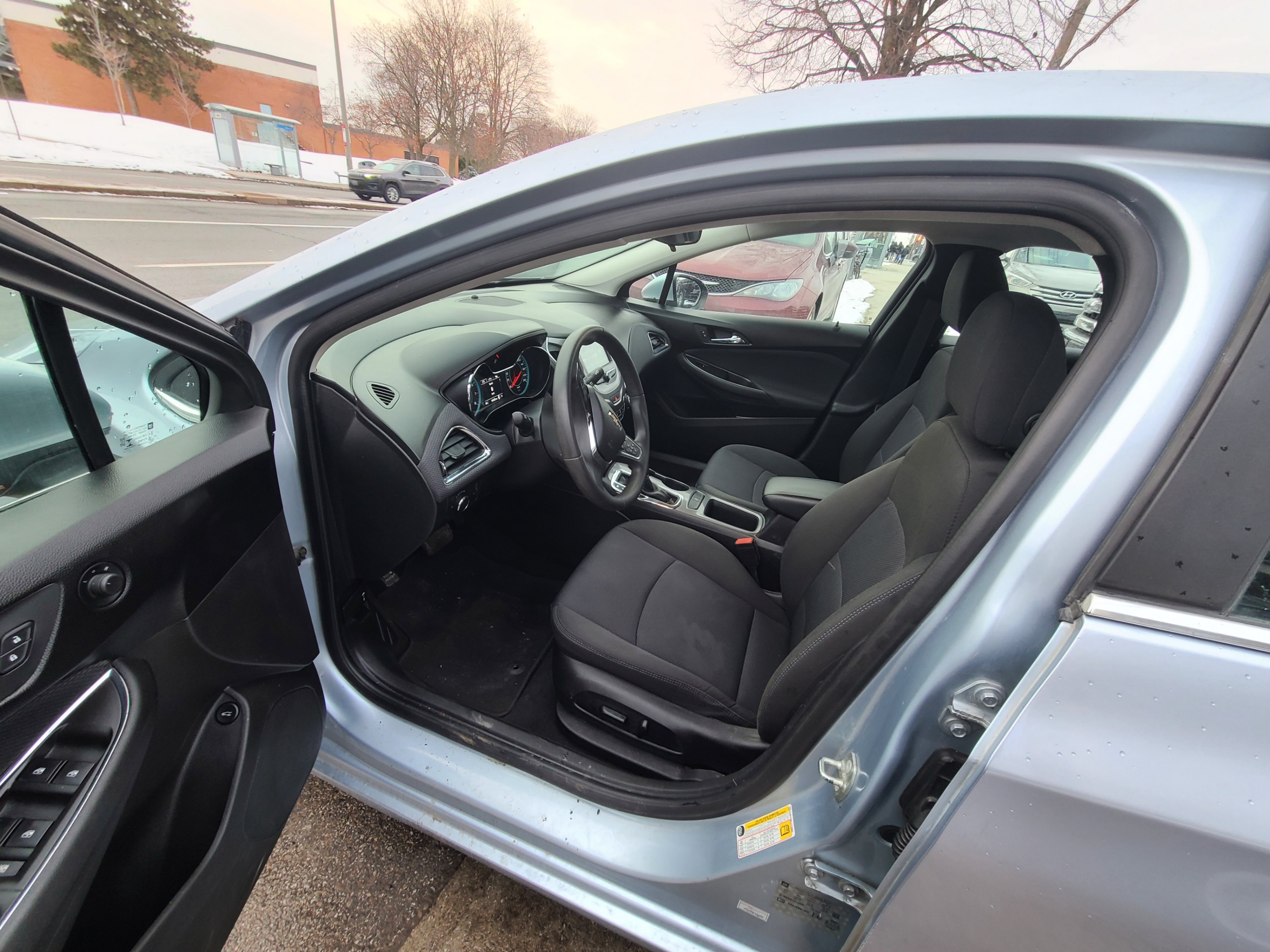/artaautosales/2018-Chevrolet-Cruze-7562316684325601.jpg