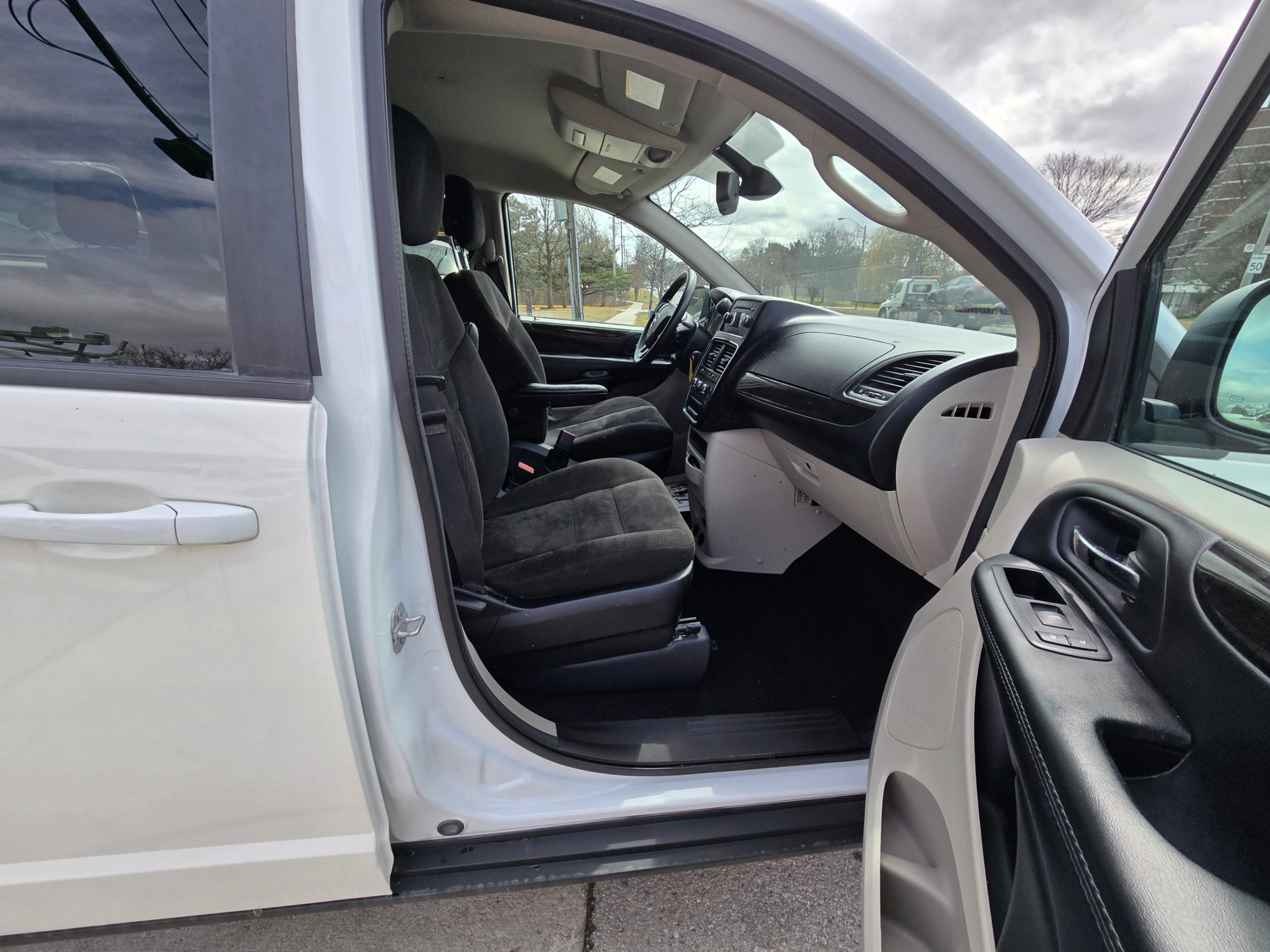 /artaautosales/2020-Dodge-GrandCaravan-3022323222828389.jpg