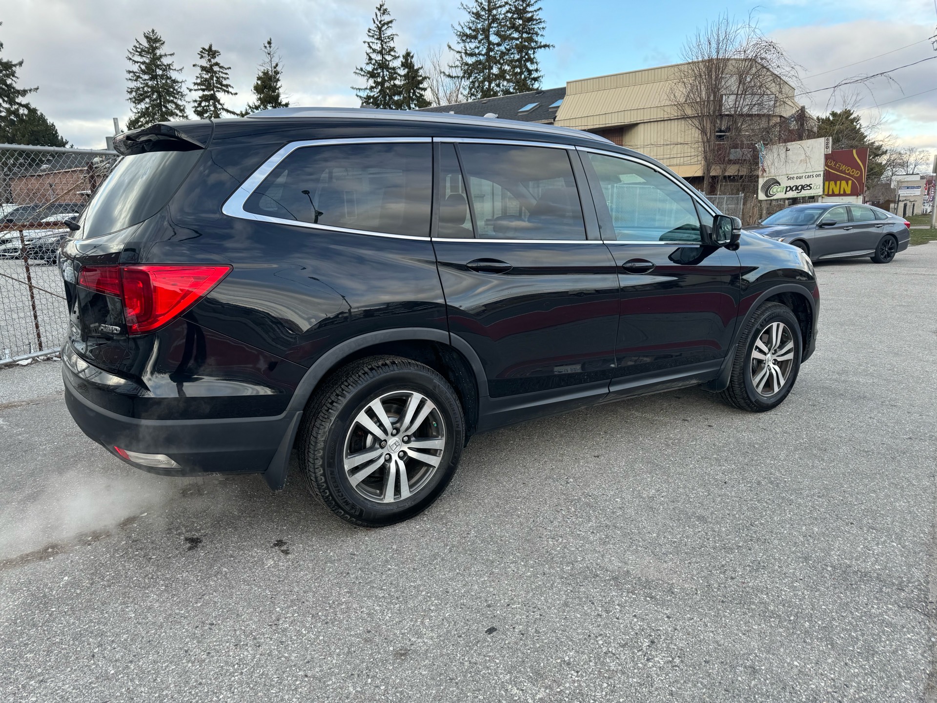 /aryaanmotors/2017-Honda-Pilot-5310416621602505.jpg