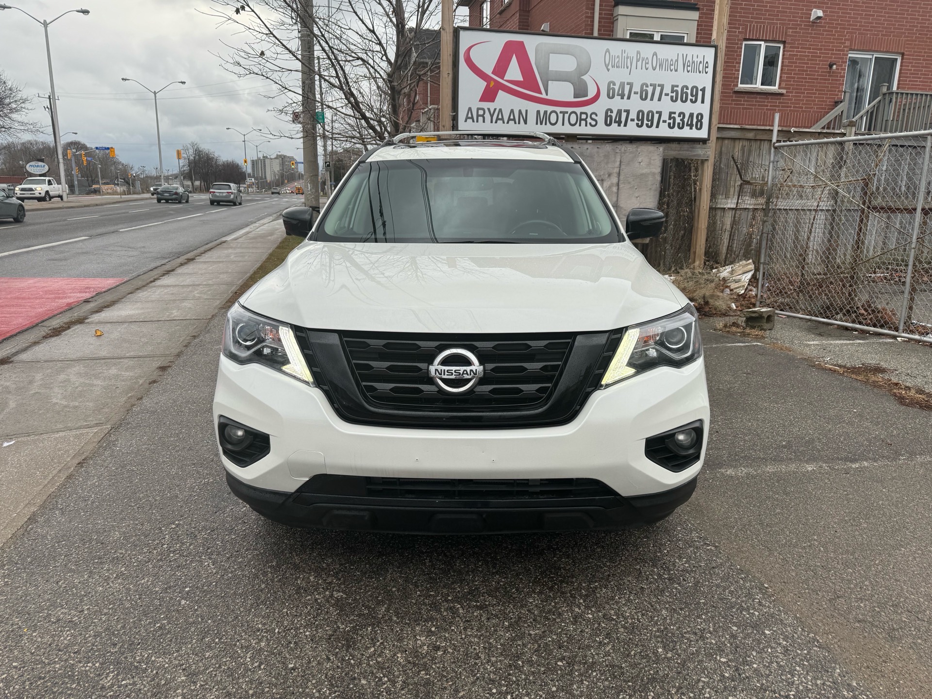 /aryaanmotors/2018-Nissan-Pathfinder-5798275456938691.jpg