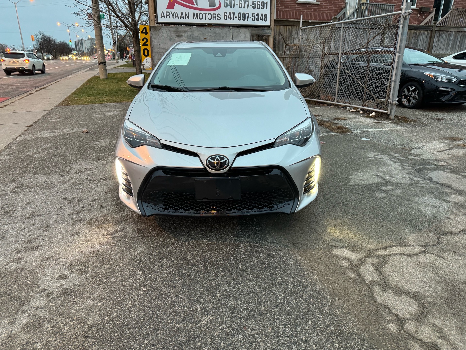 /aryaanmotors/2018-Toyota-Corolla-27041242295276535.jpg
