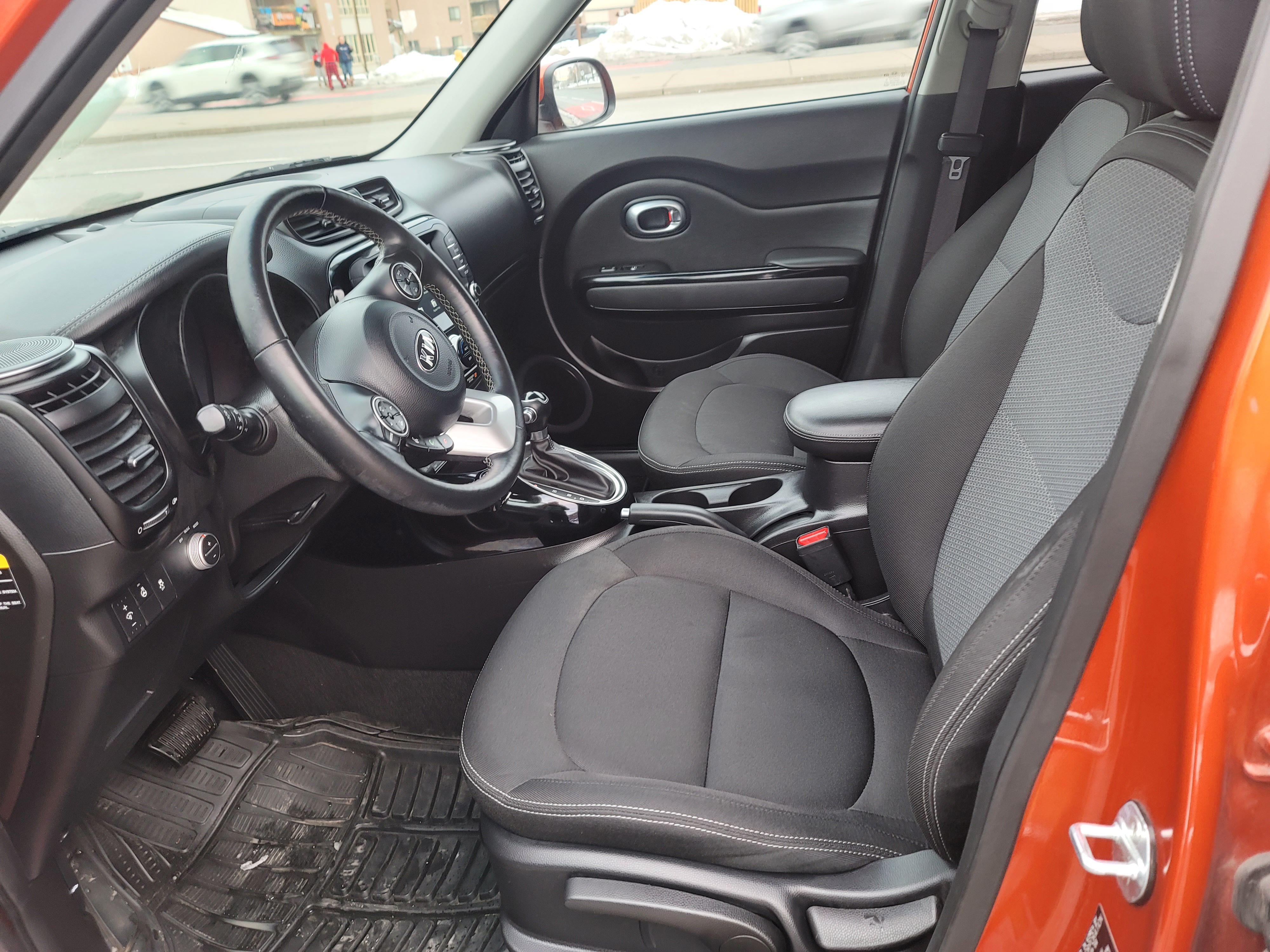 /aryaanmotors/2019-Kia-Soul-06955449691333615.jpg