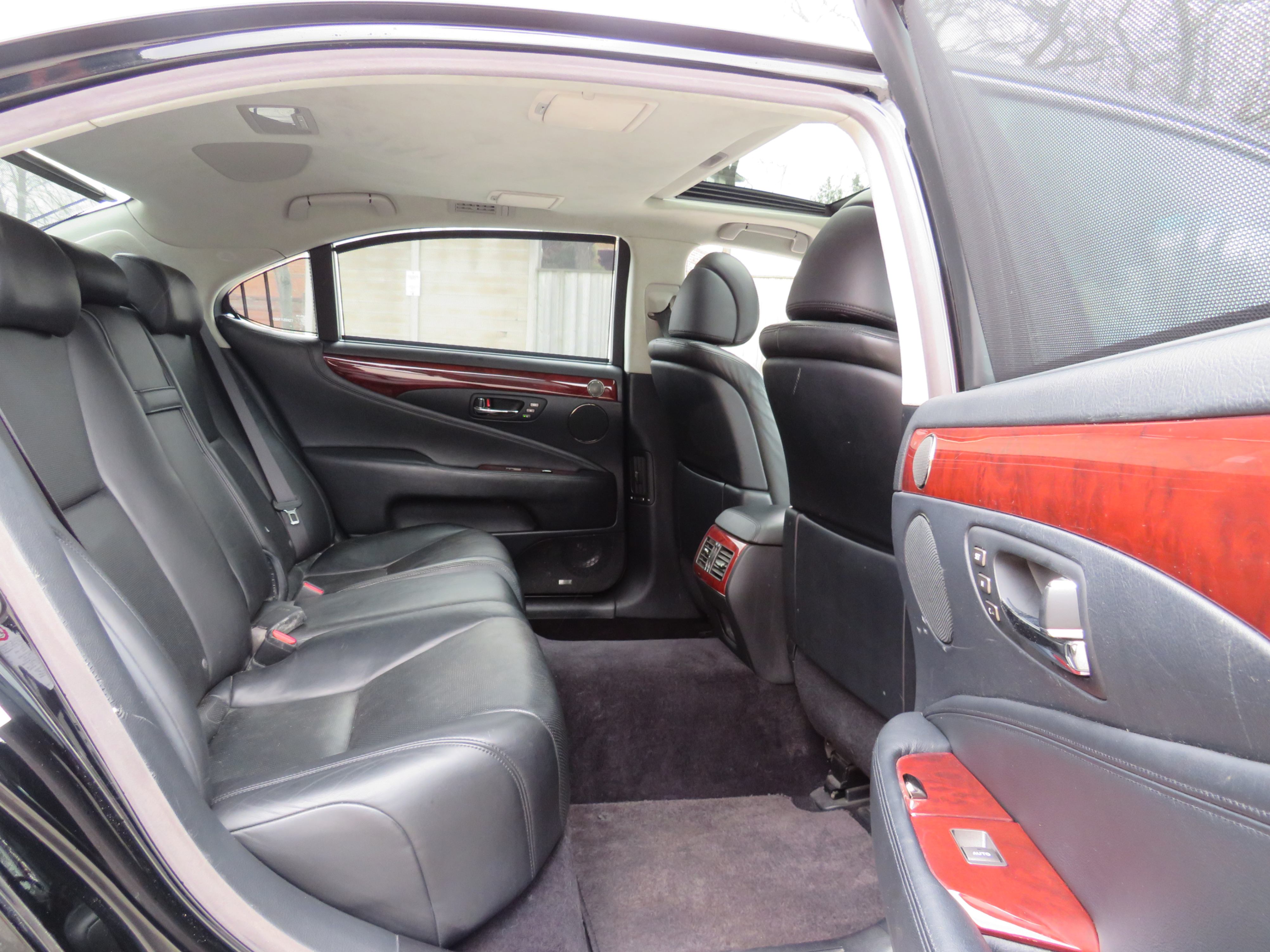 /aspireauto/2010-Lexus-LS460-12136490838329794.jpg