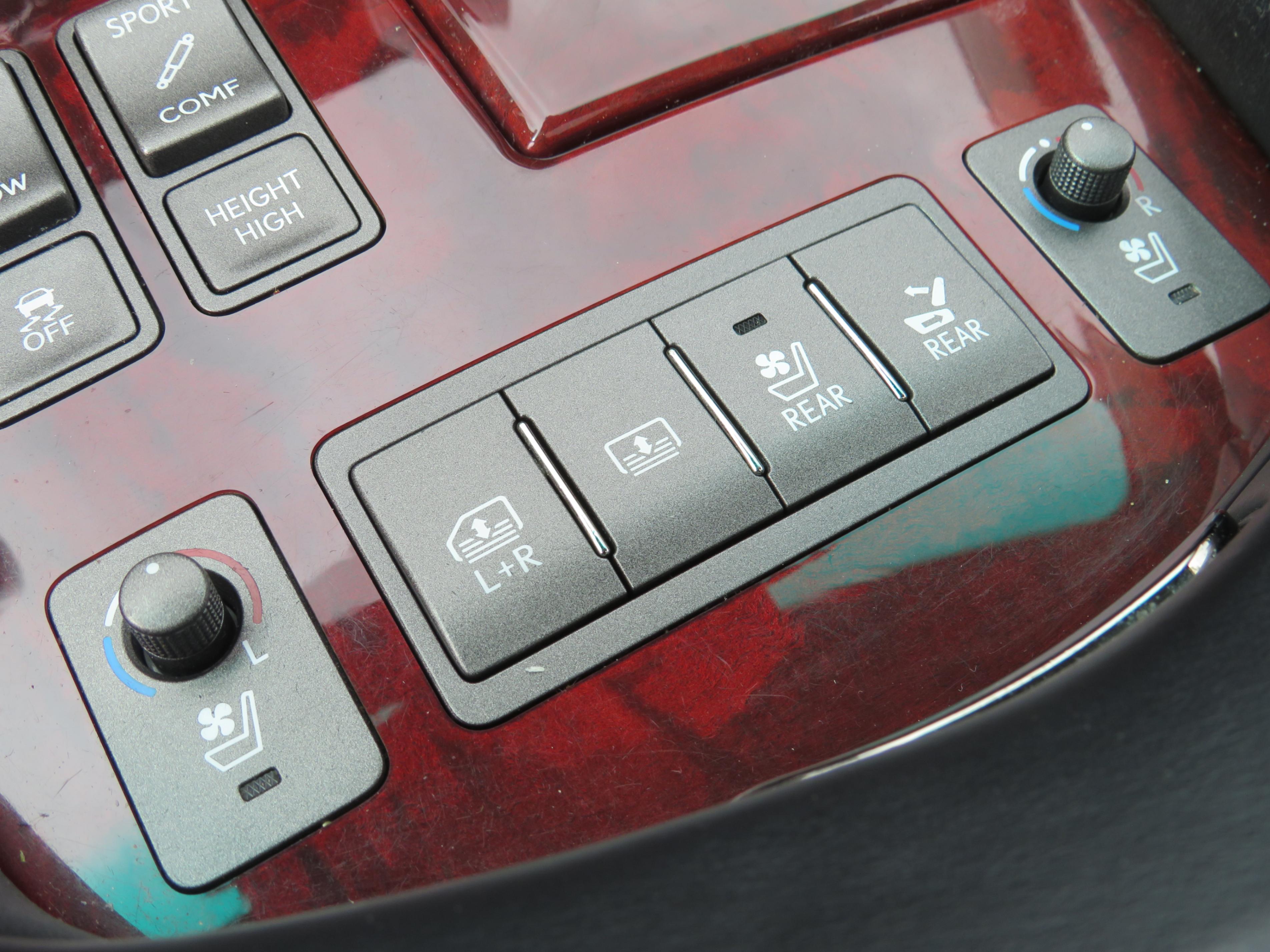 /aspireauto/2010-Lexus-LS460-6100882026358243.jpg