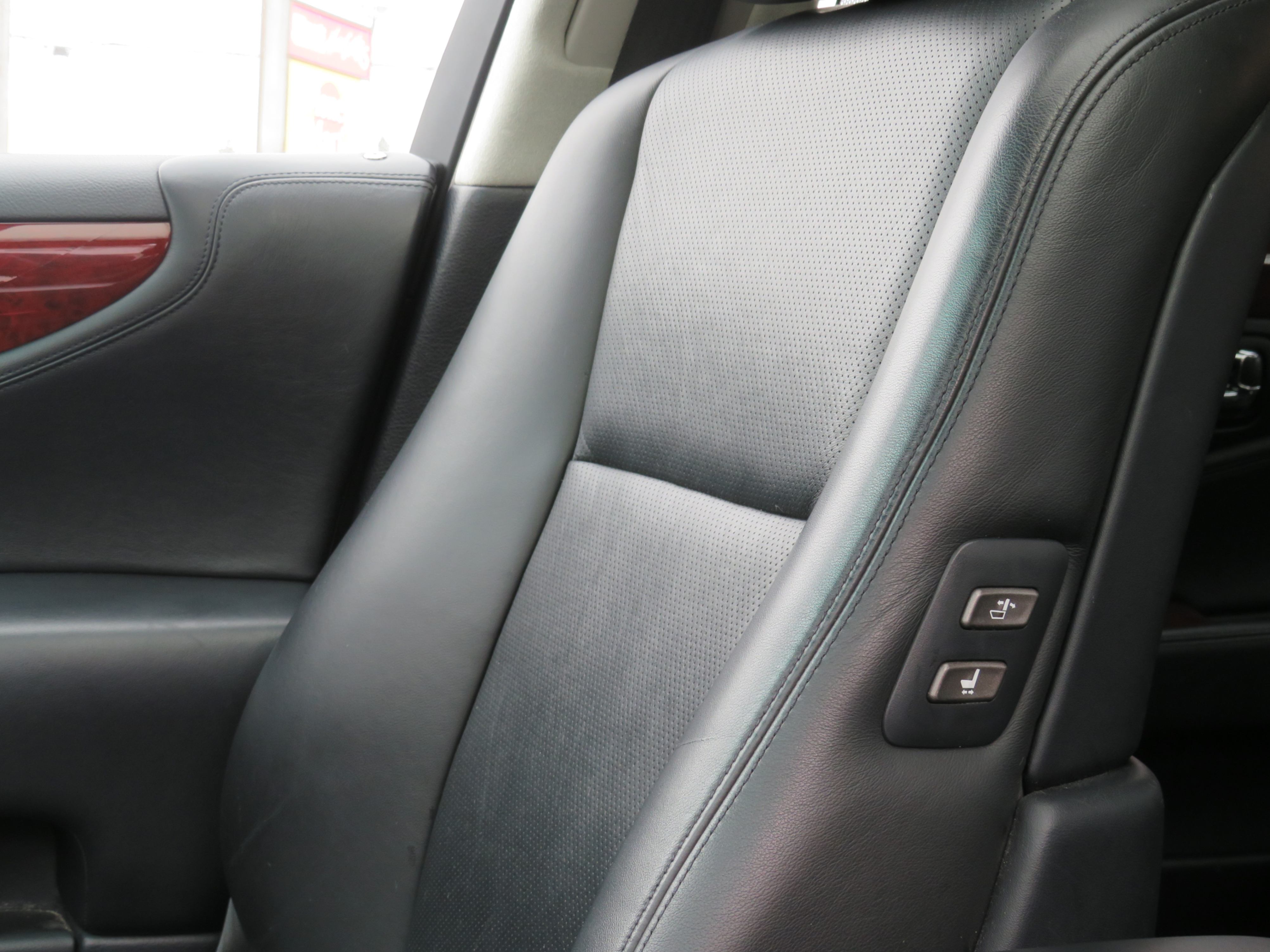 /aspireauto/2010-Lexus-LS460-8925210068988927.jpg