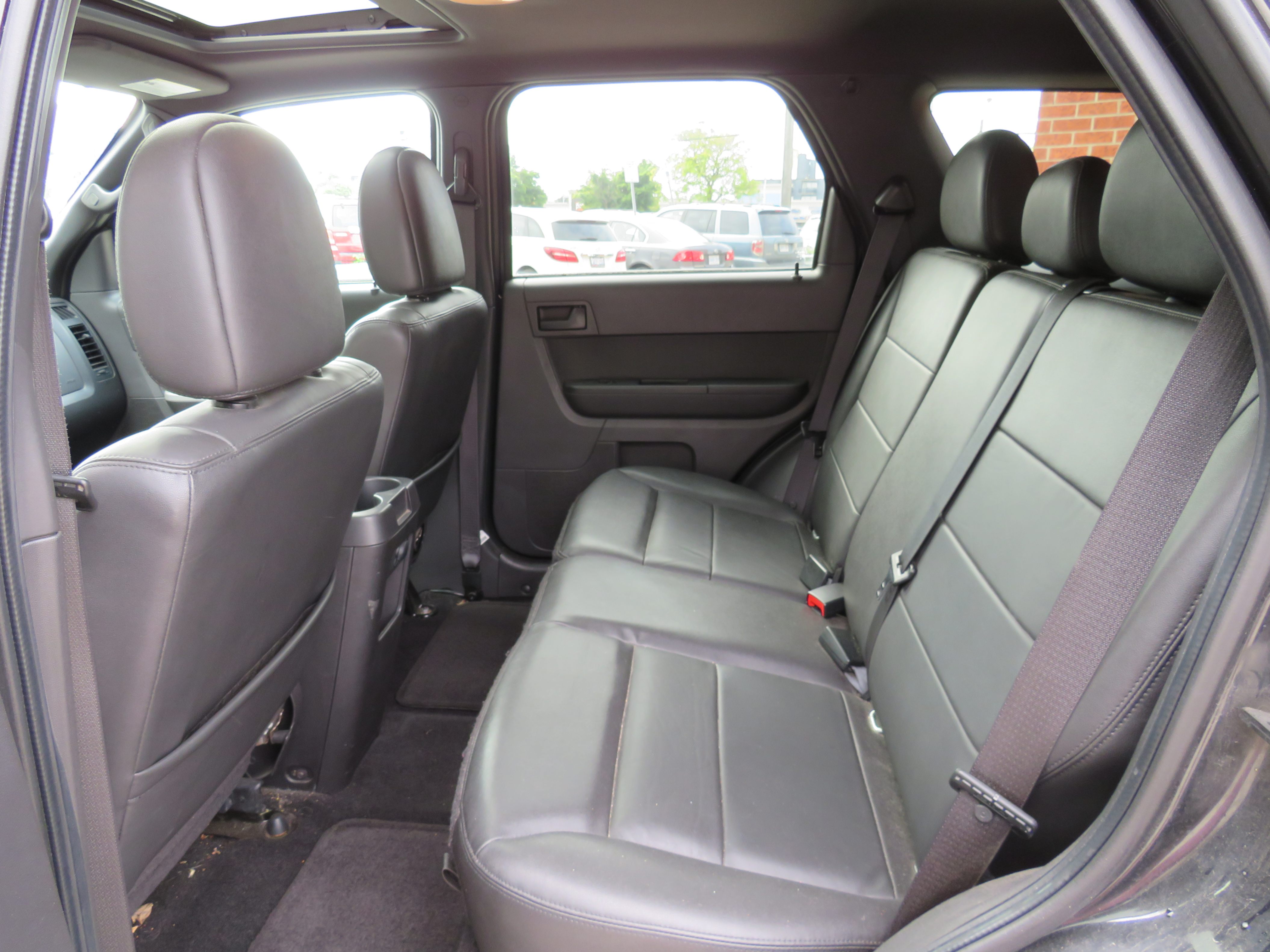 /aspireauto/2011-Ford-Escape-6969724349781927.jpg