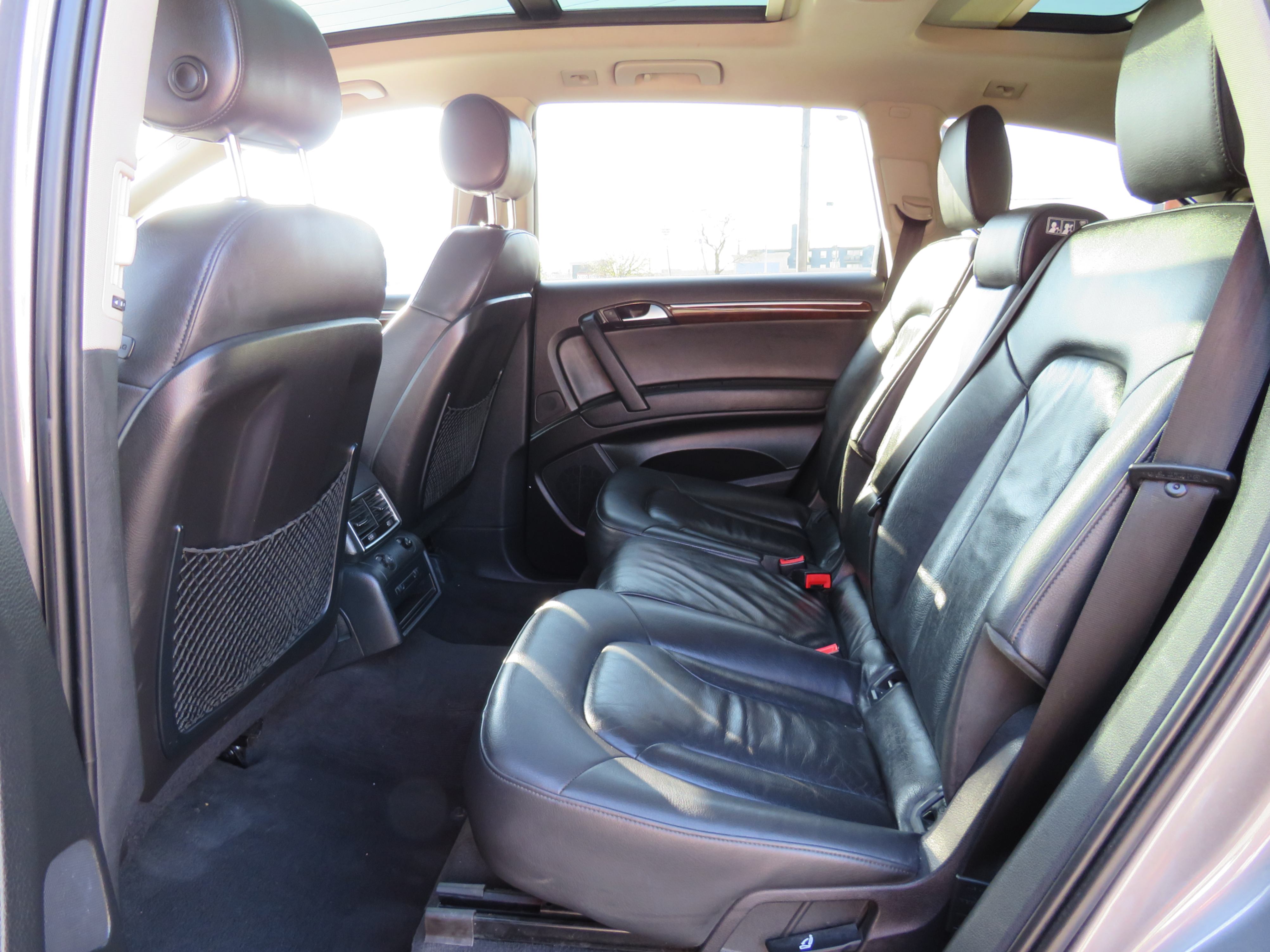 /aspireauto/2012-Audi-Q7-34291778575080434.jpg