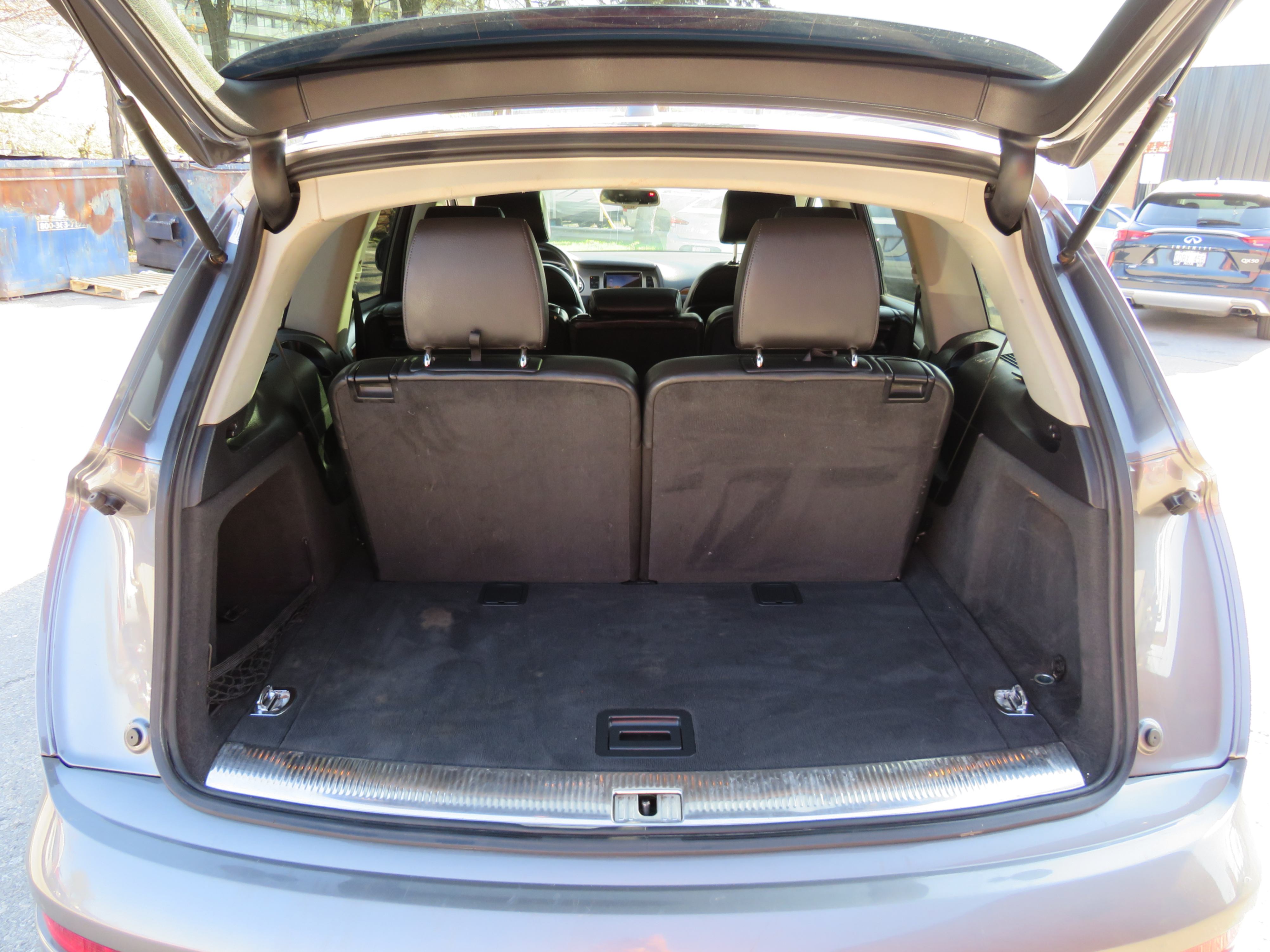 /aspireauto/2012-Audi-Q7-7944899571865578.jpg