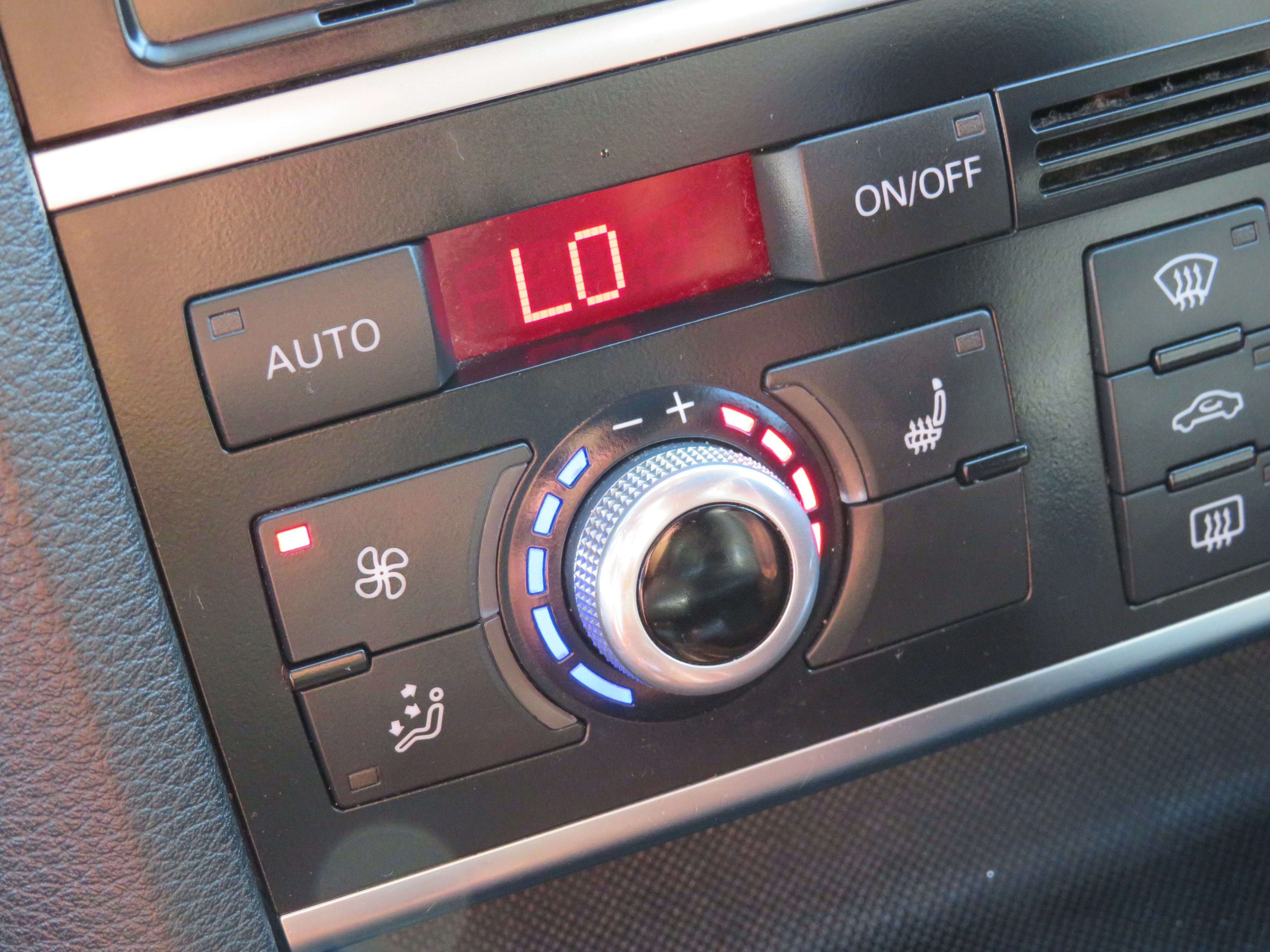 /aspireauto/2012-Audi-Q7-8875451135958696.jpg