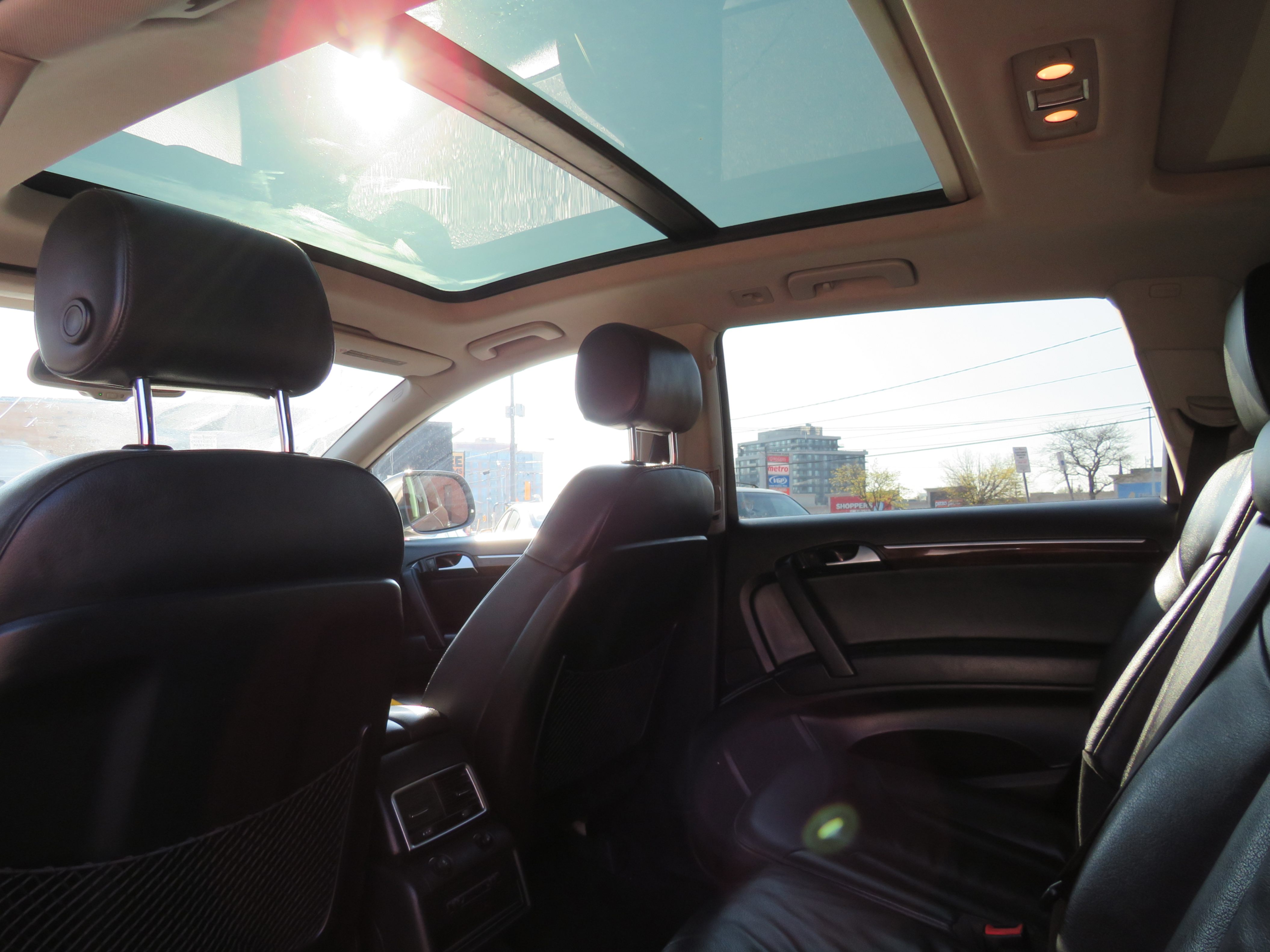 /aspireauto/2012-Audi-Q7-9061758101842896.jpg