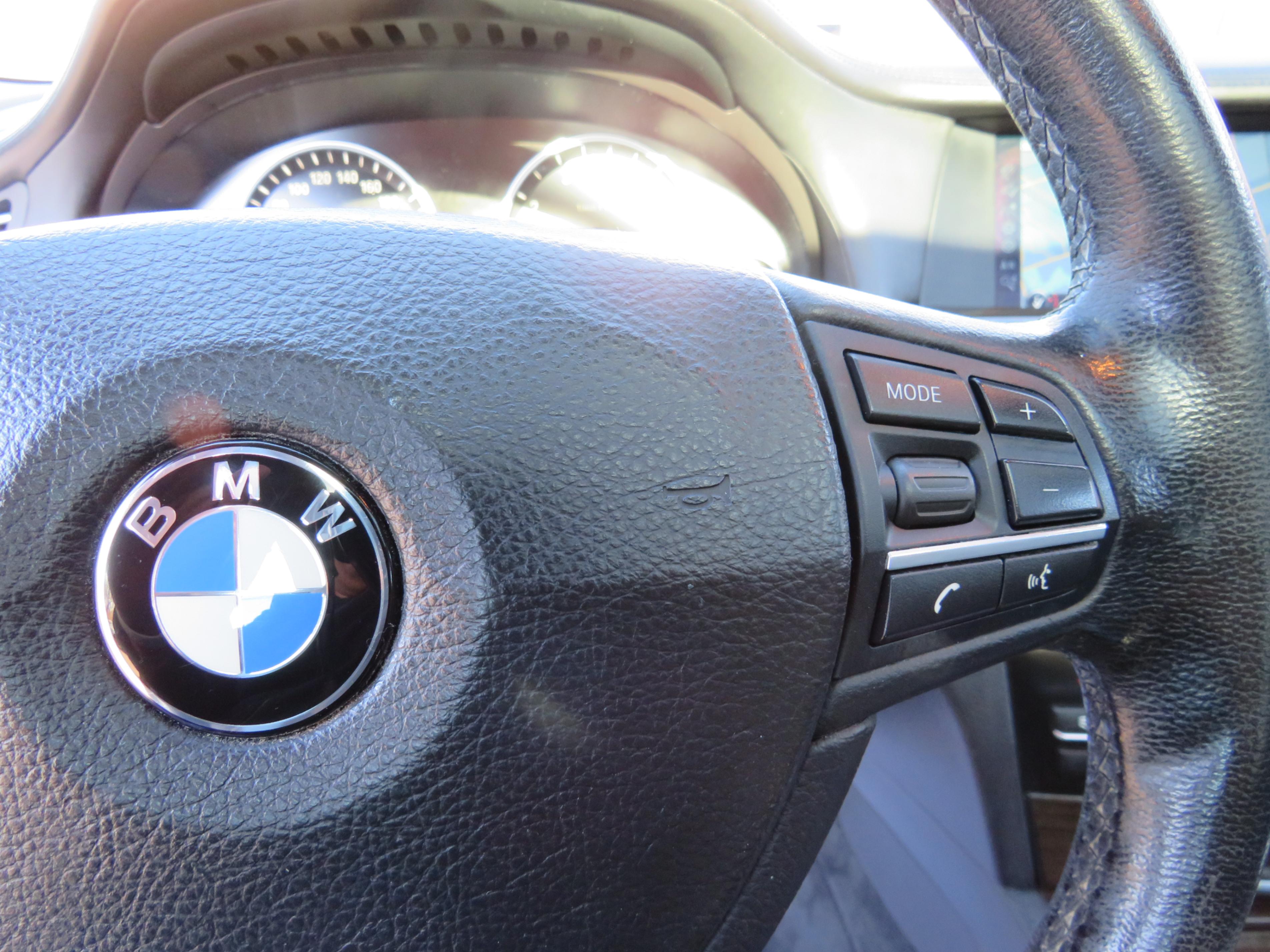 /aspireauto/2012-BMW-7Series-10954931179500149.jpg