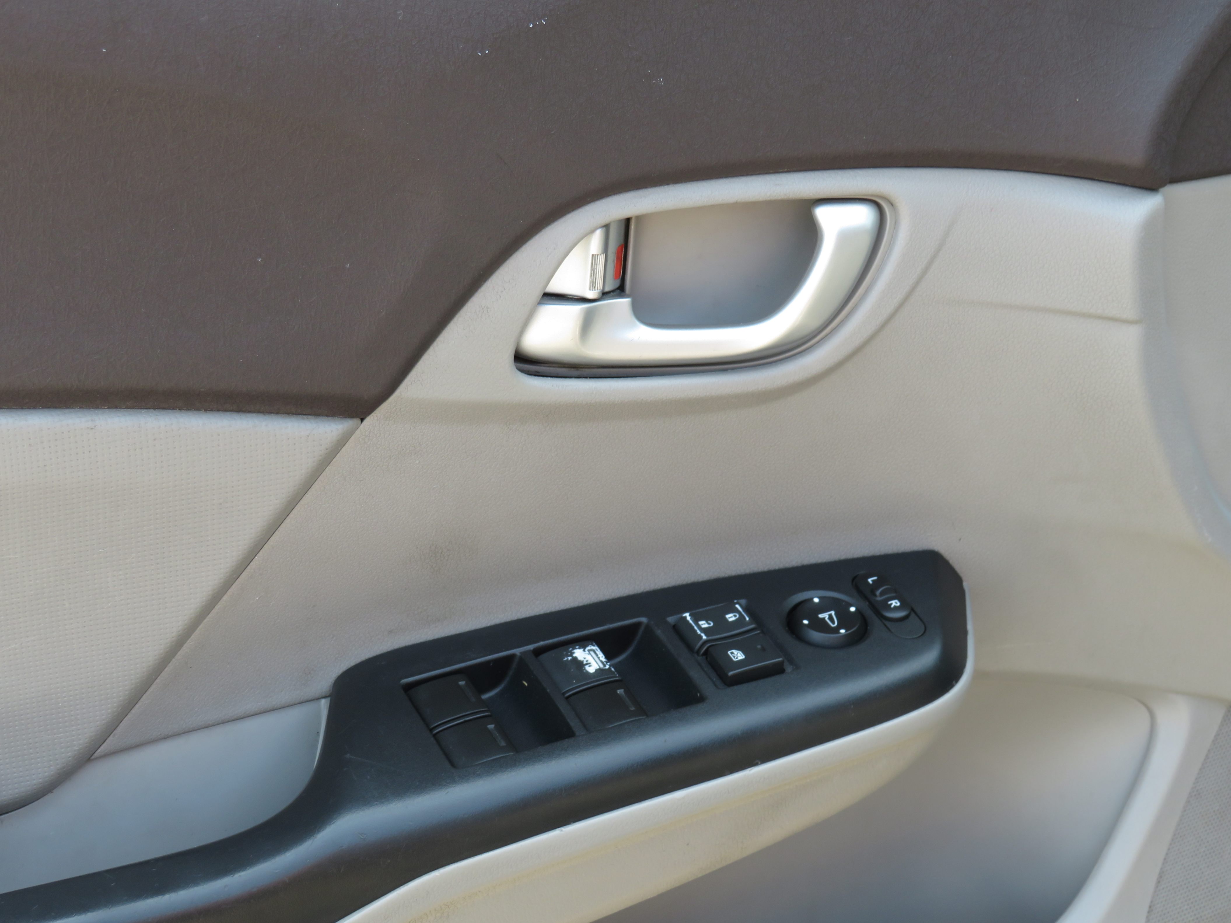 /aspireauto/2012-Honda-Civic-5591723965943716.jpg