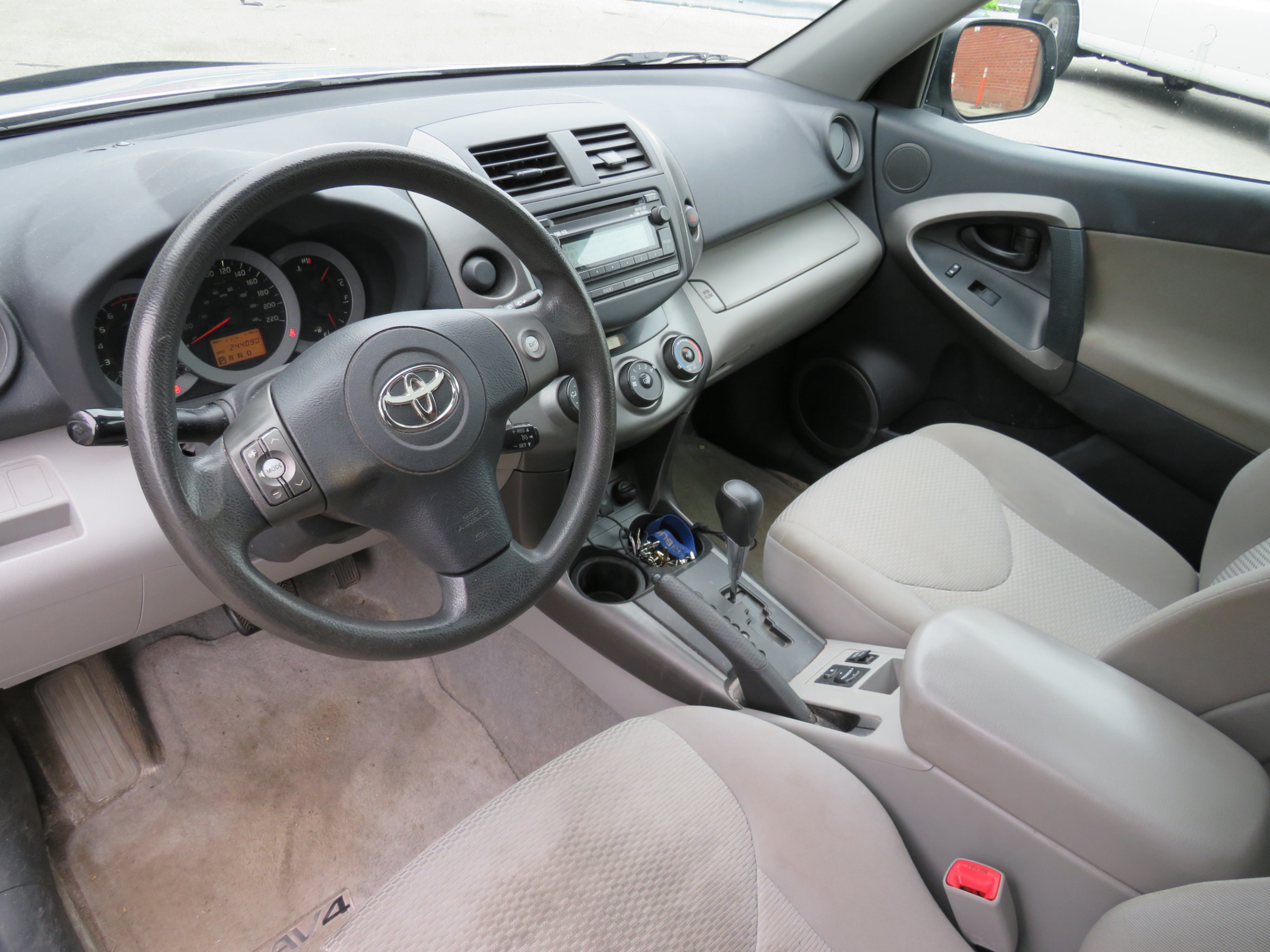 /aspireauto/2012-Toyota-RAV4-30266251641944053.jpg