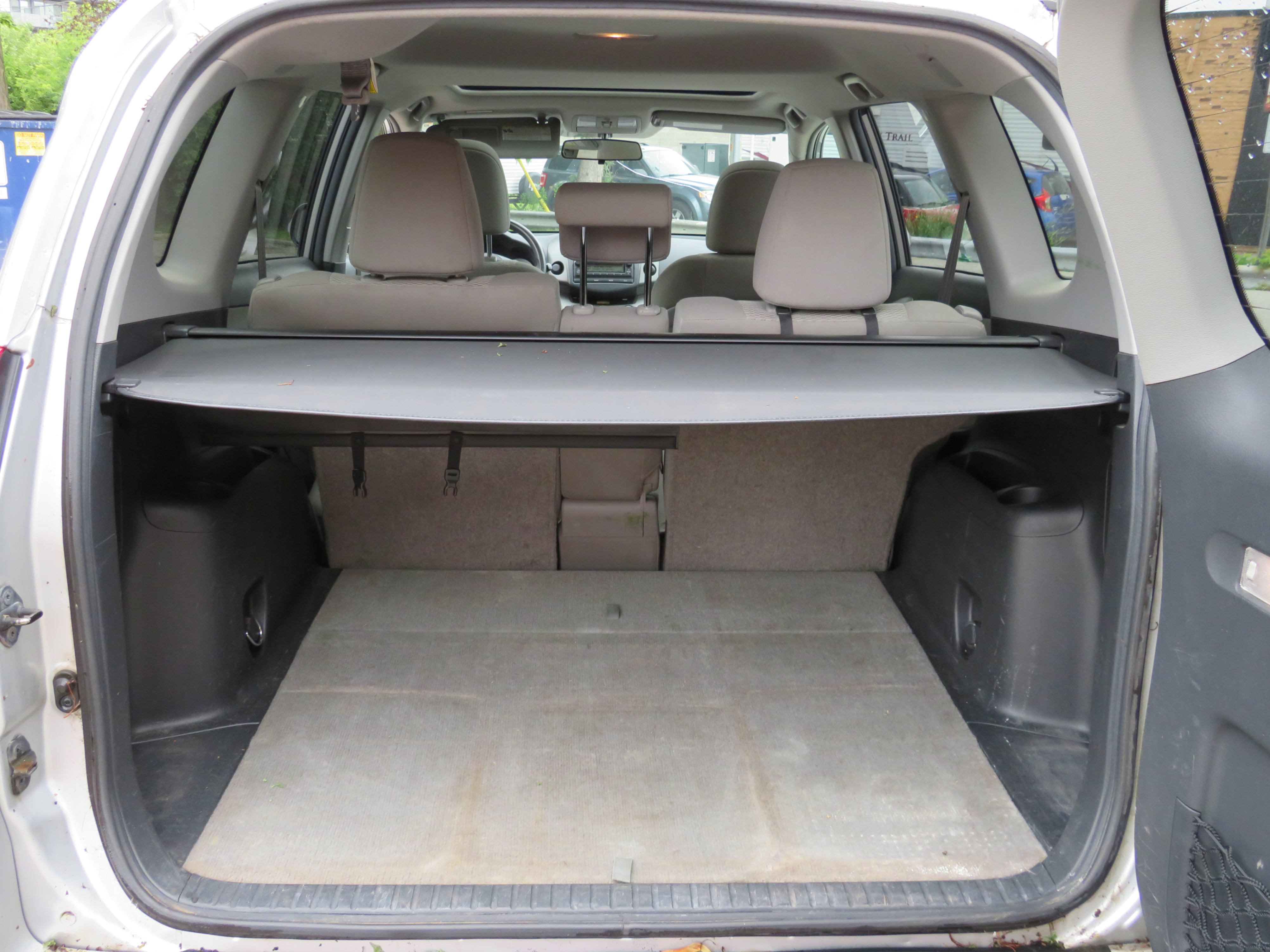 /aspireauto/2012-Toyota-RAV4-602900379436381.jpg