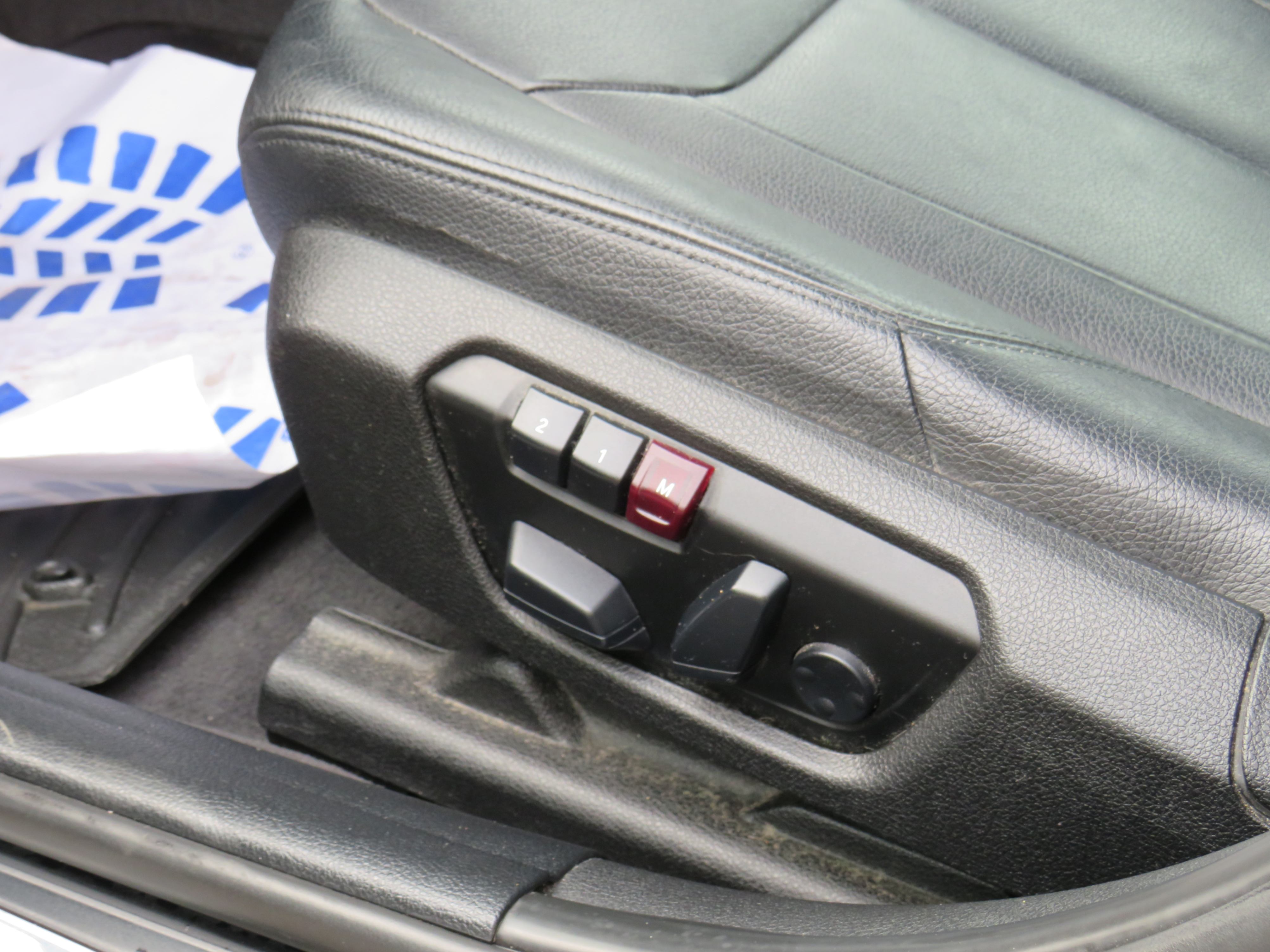 /aspireauto/2013-BMW-3Series-3185137134596274.jpg