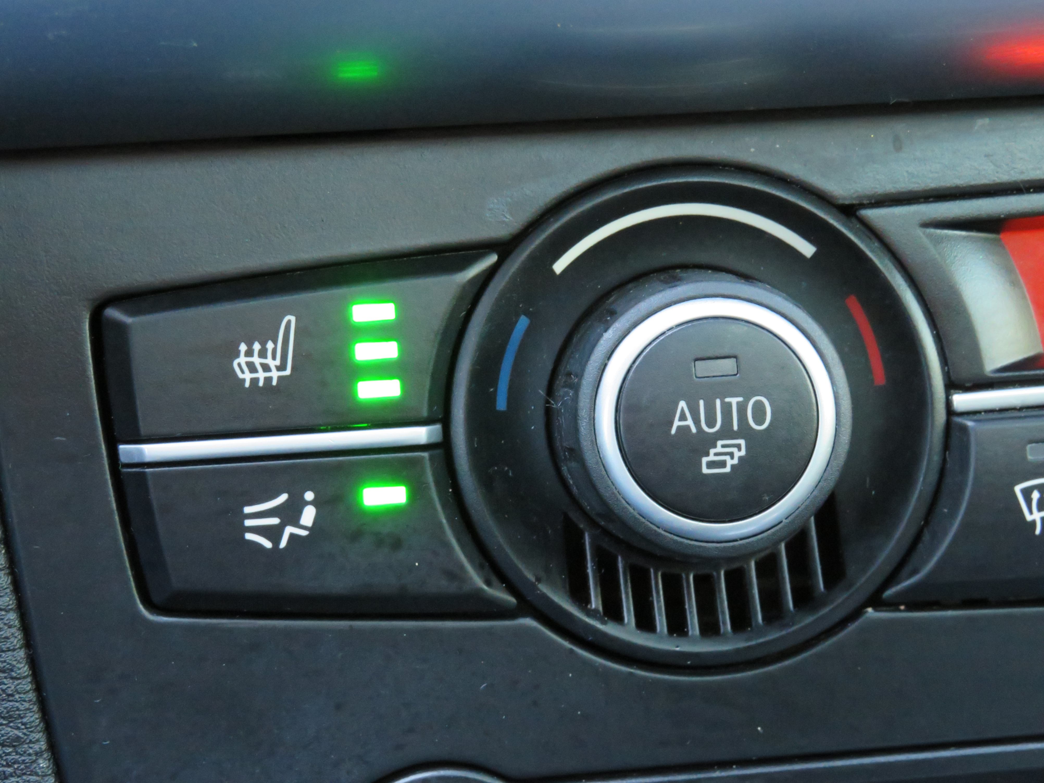 /aspireauto/2013-BMW-X6-5647671742219256.jpg