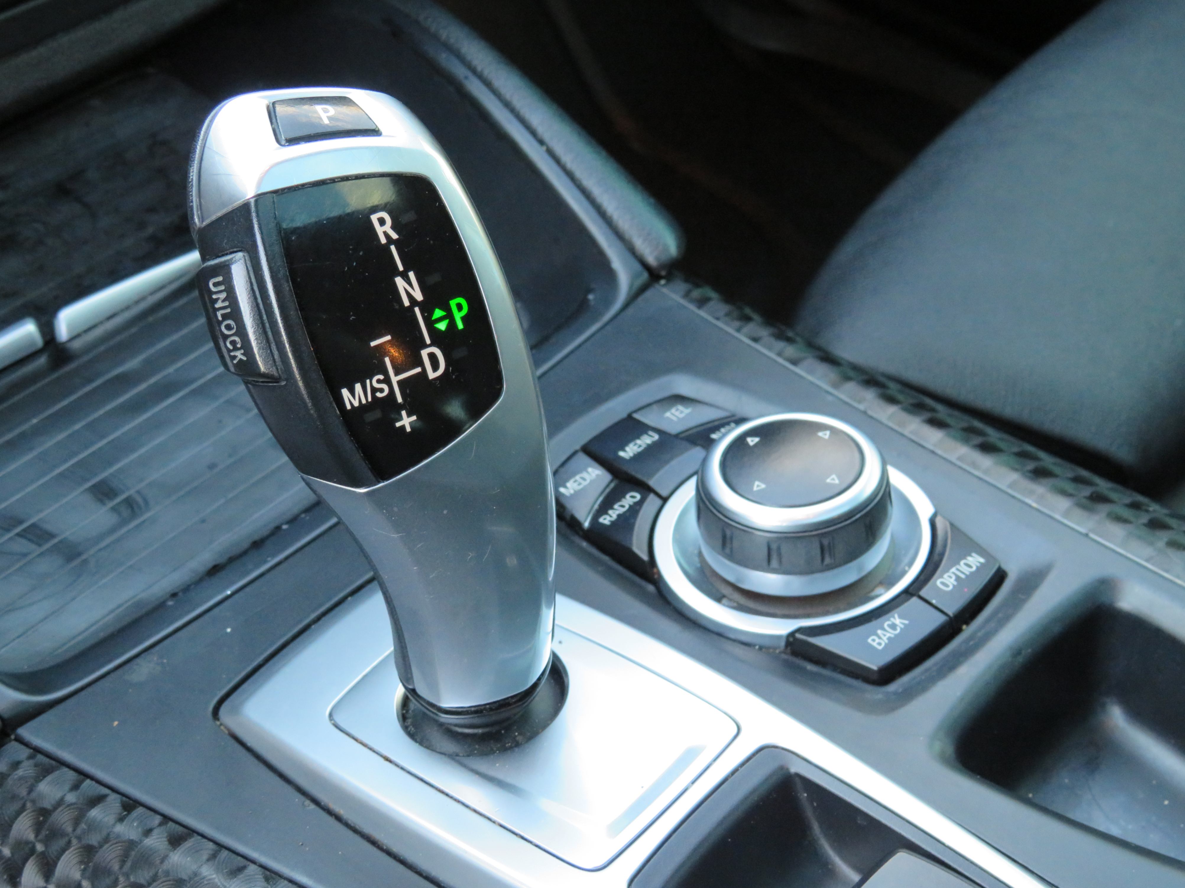 /aspireauto/2013-BMW-X6-826976348752108.jpg