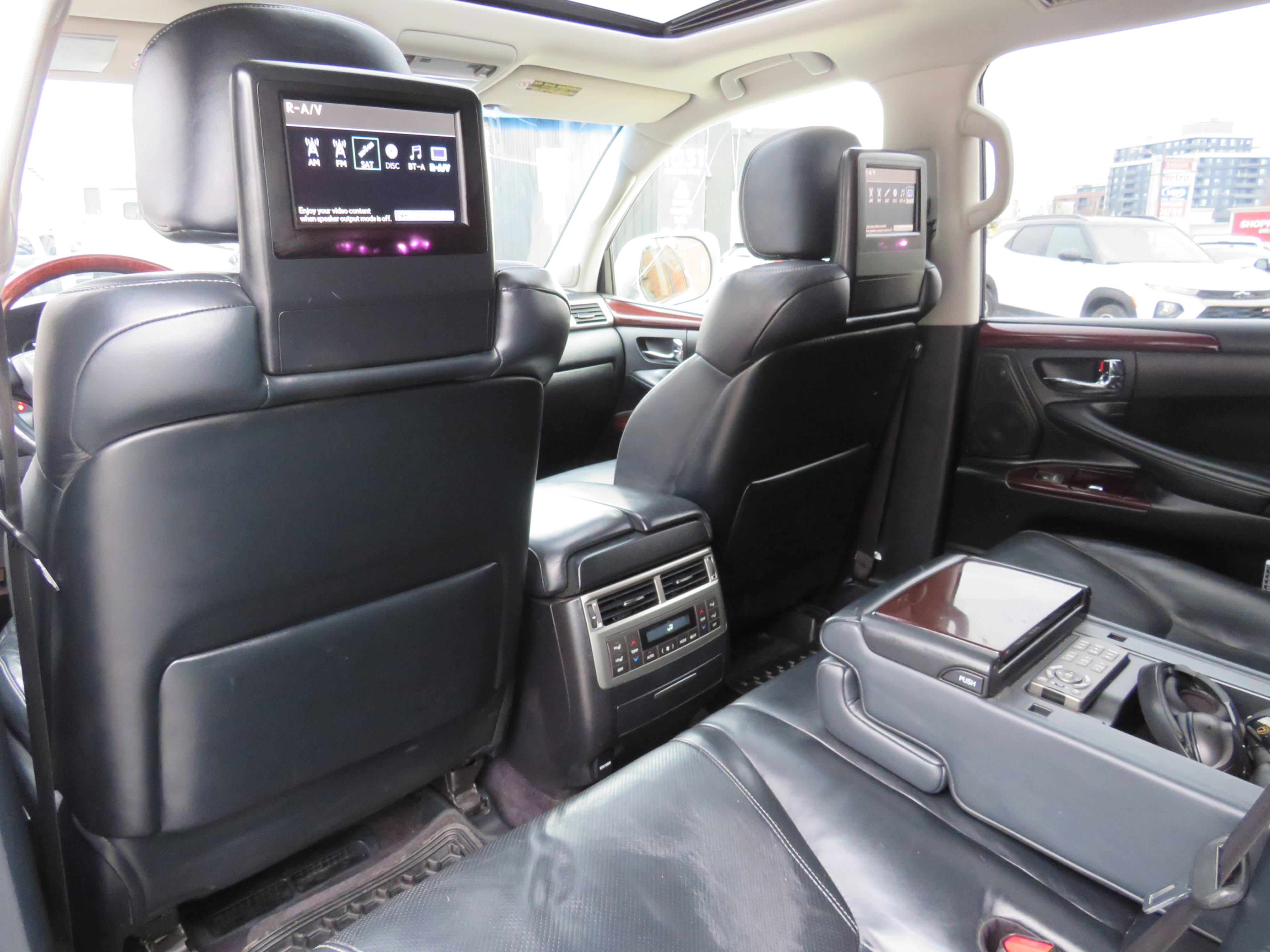 /aspireauto/2013-Lexus-LX570-3162165294010626.jpg