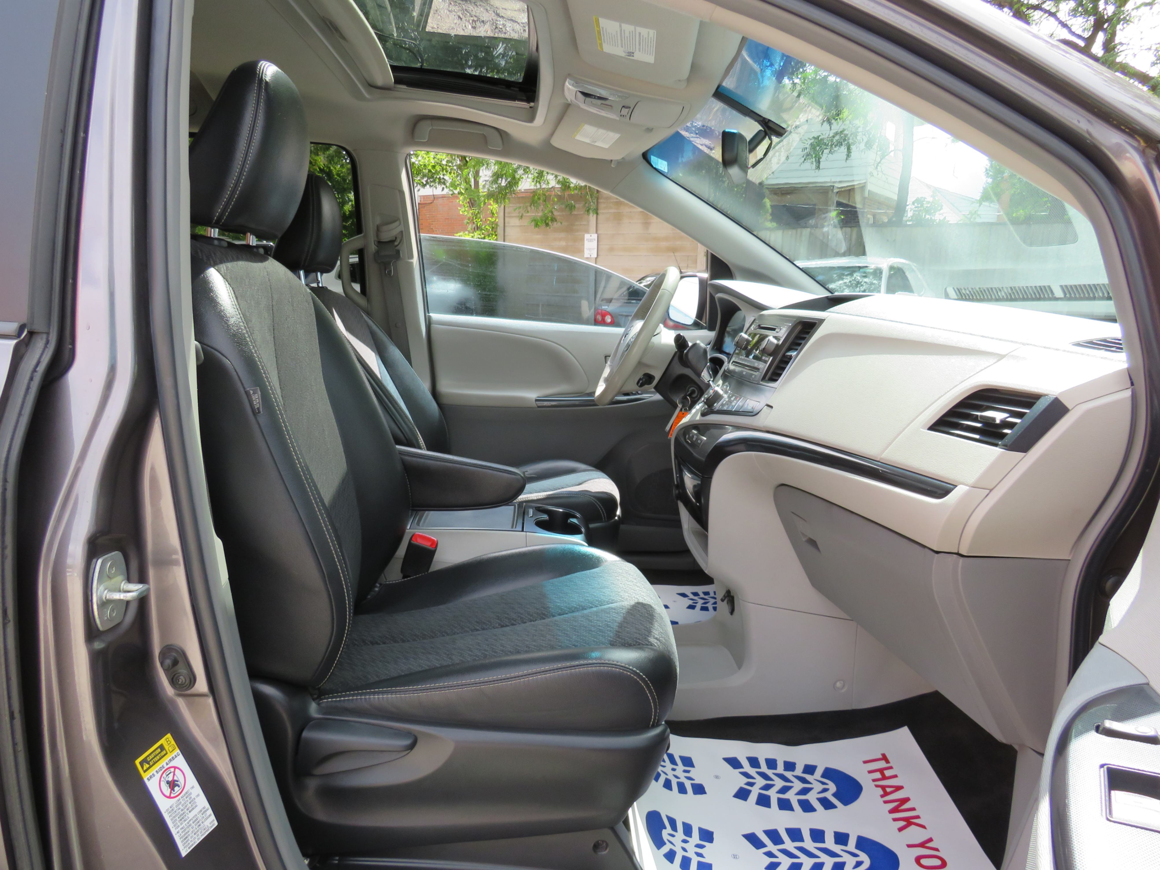 /aspireauto/2013-Toyota-Sienna-44292232201705617.jpg