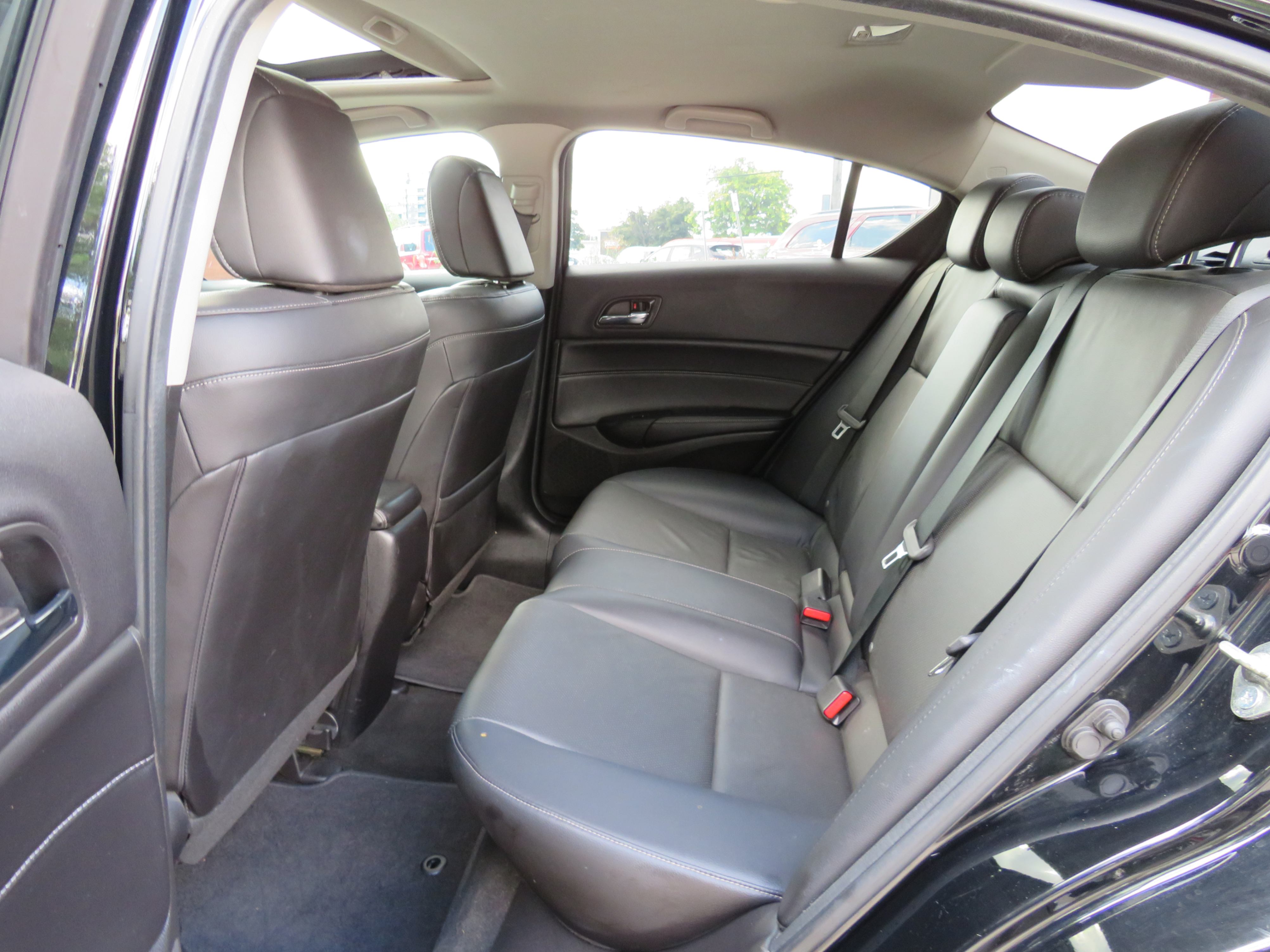 /aspireauto/2014-Acura-ILX-22558451444468597.jpg