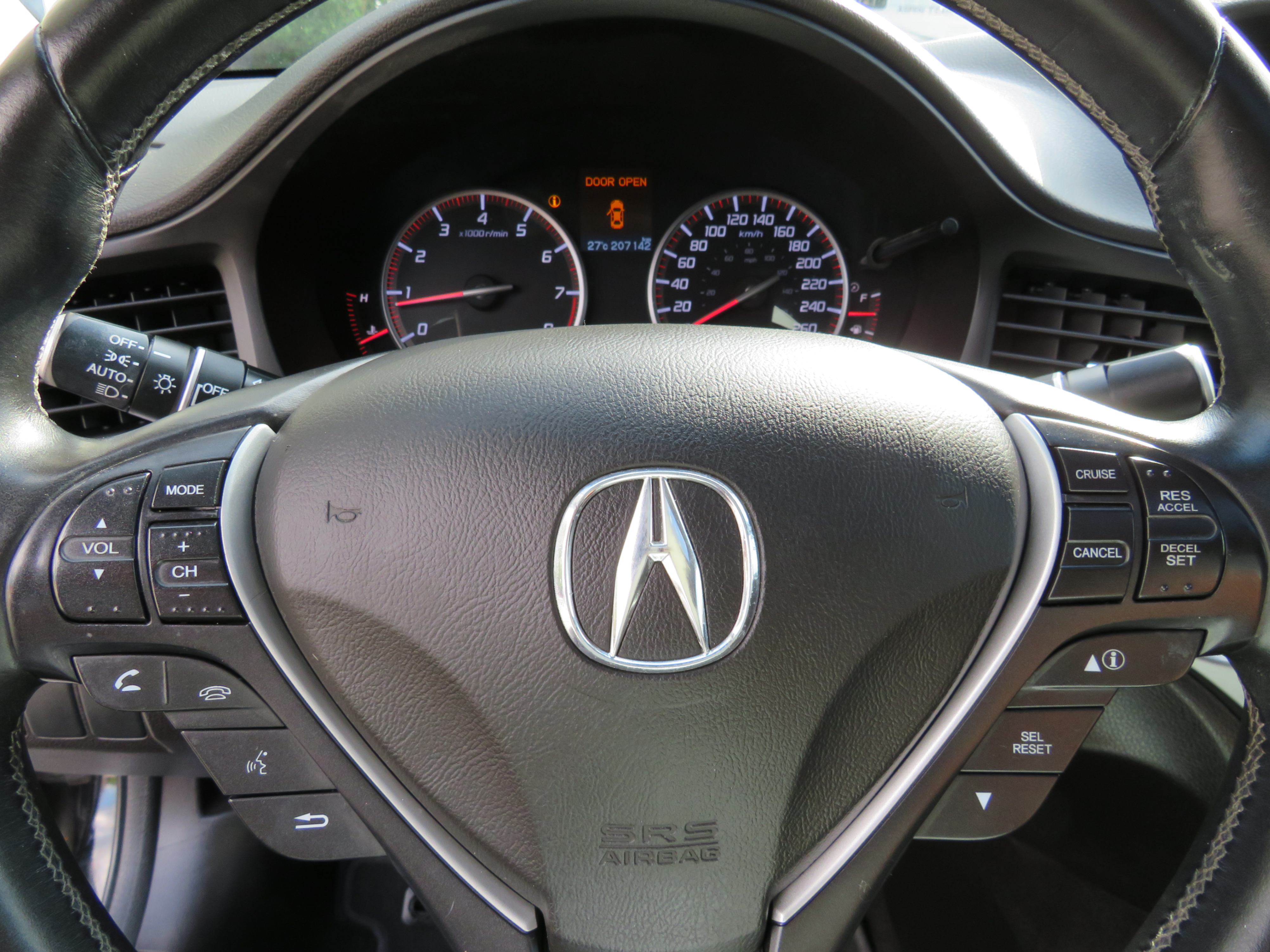 /aspireauto/2014-Acura-ILX-46826244601980904.jpg