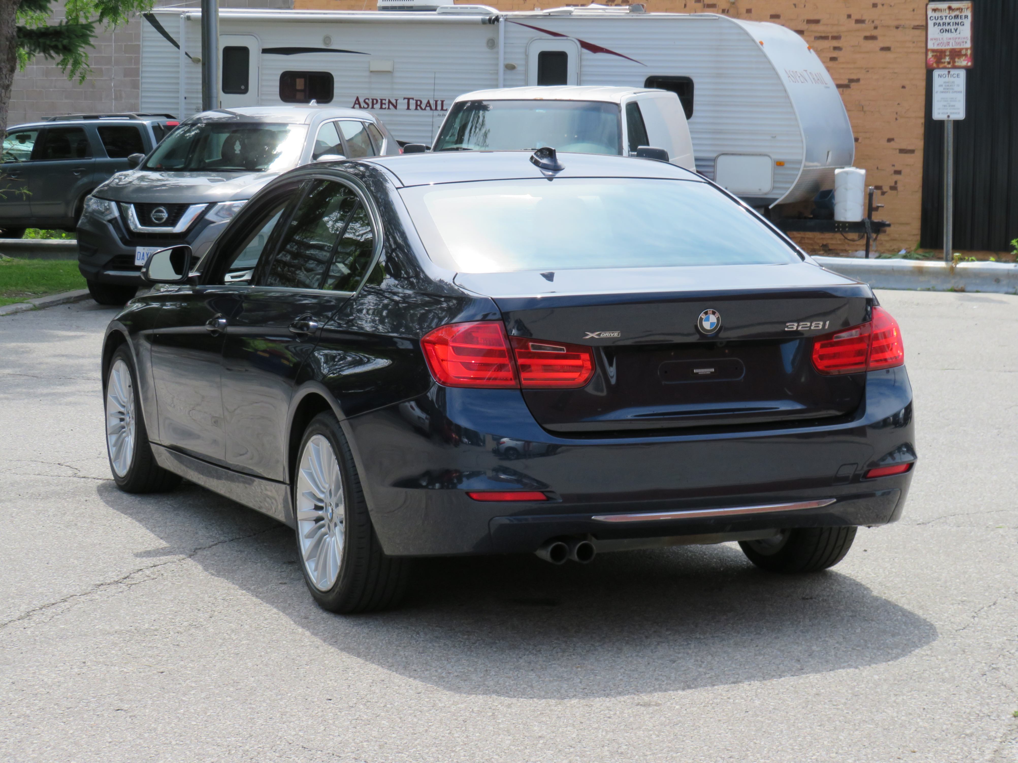 /aspireauto/2014-BMW-3Series-3640773723937021.jpg
