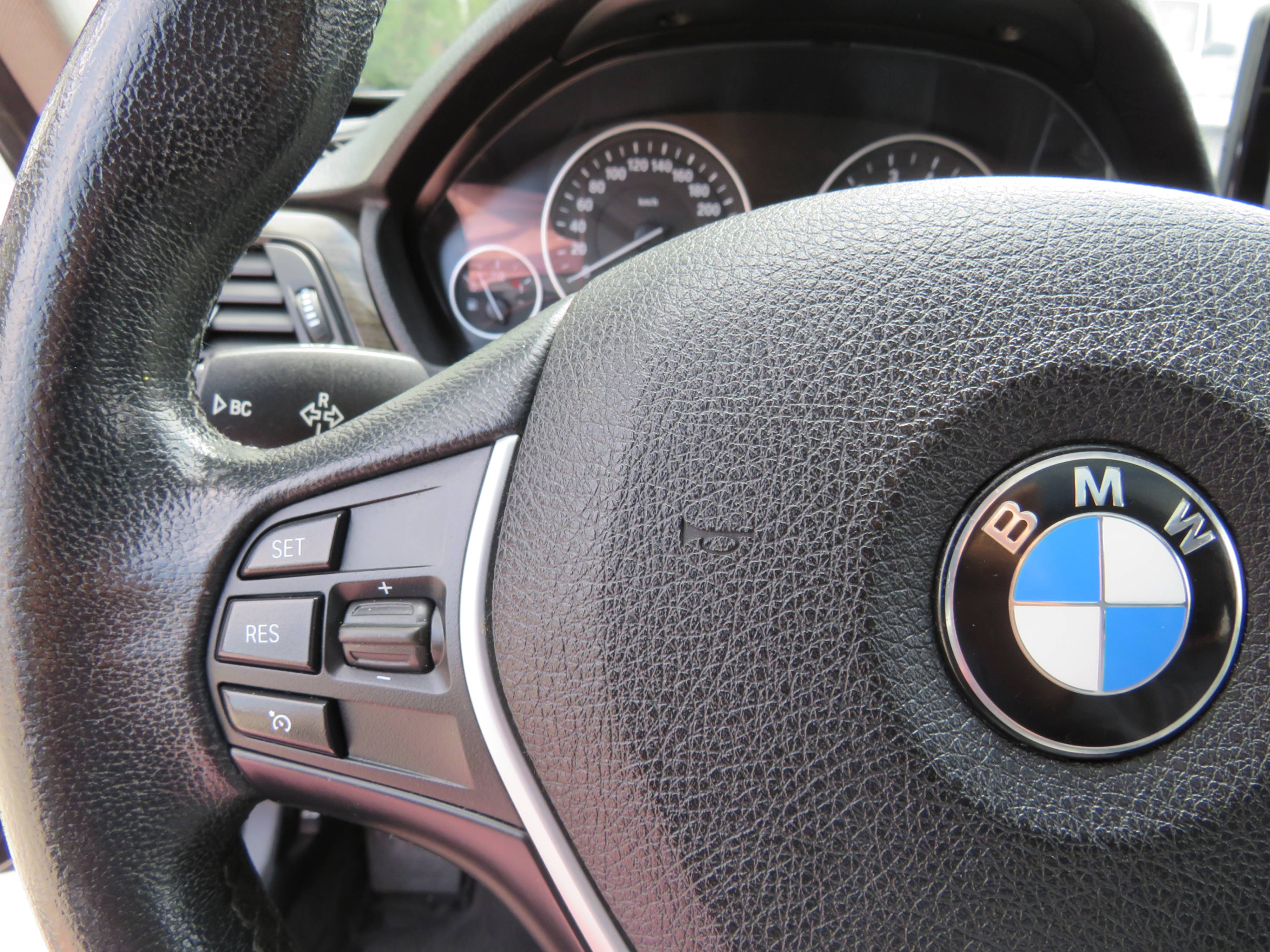 /aspireauto/2014-BMW-3Series-556506338366104.jpg
