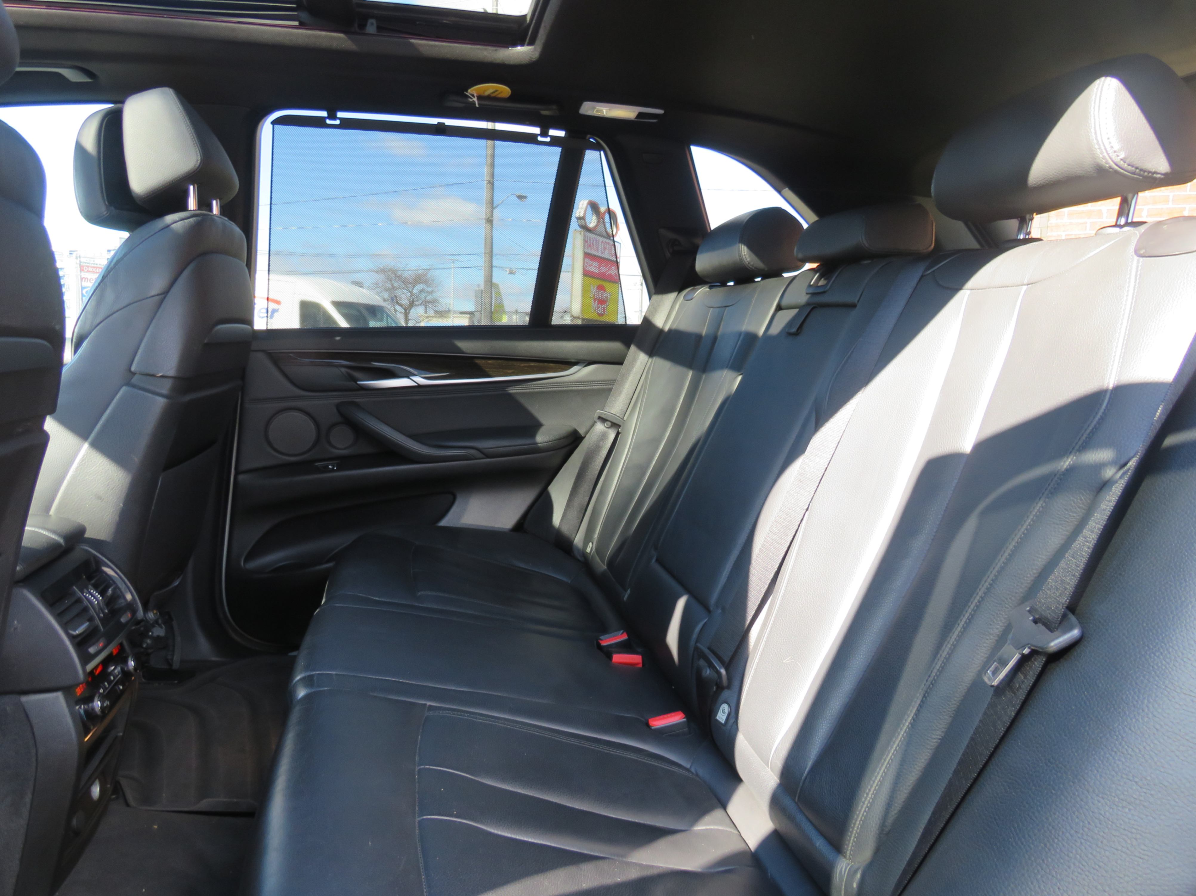 /aspireauto/2014-BMW-X5-15096960504414159.jpg