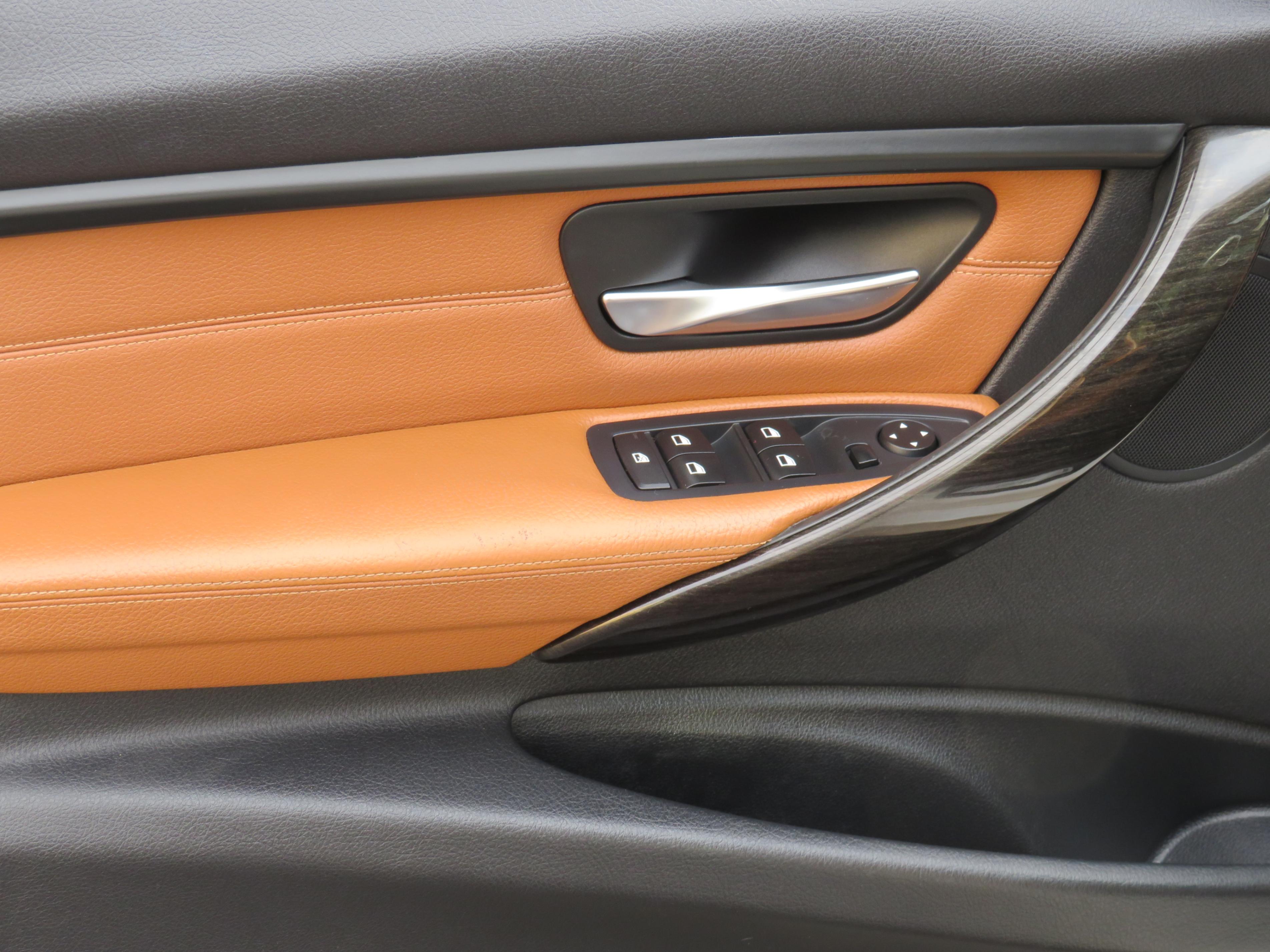 /aspireauto/2015-BMW-3Series-052775420681629104.jpg