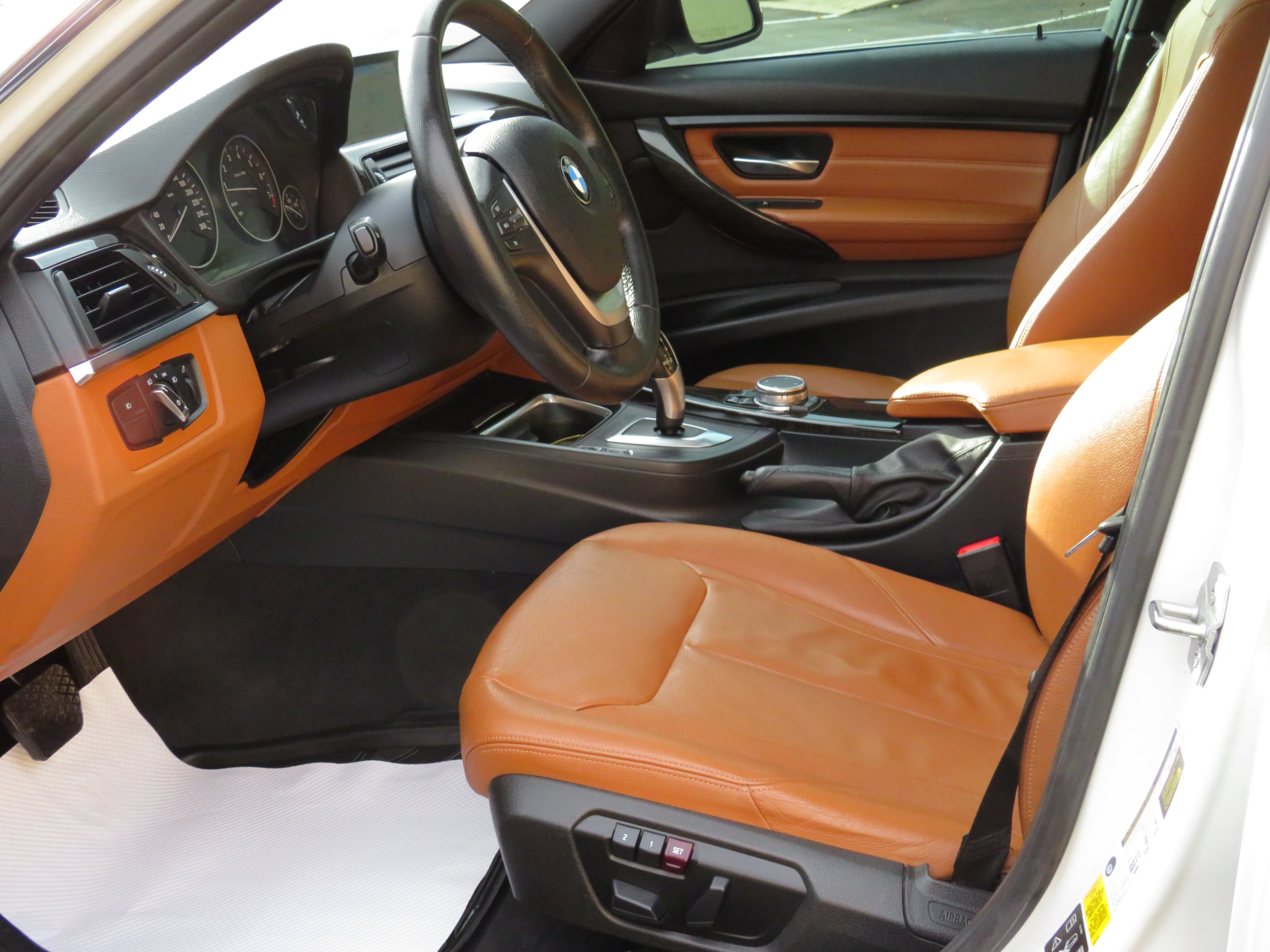 /aspireauto/2015-BMW-3Series-1268747400323551.jpg