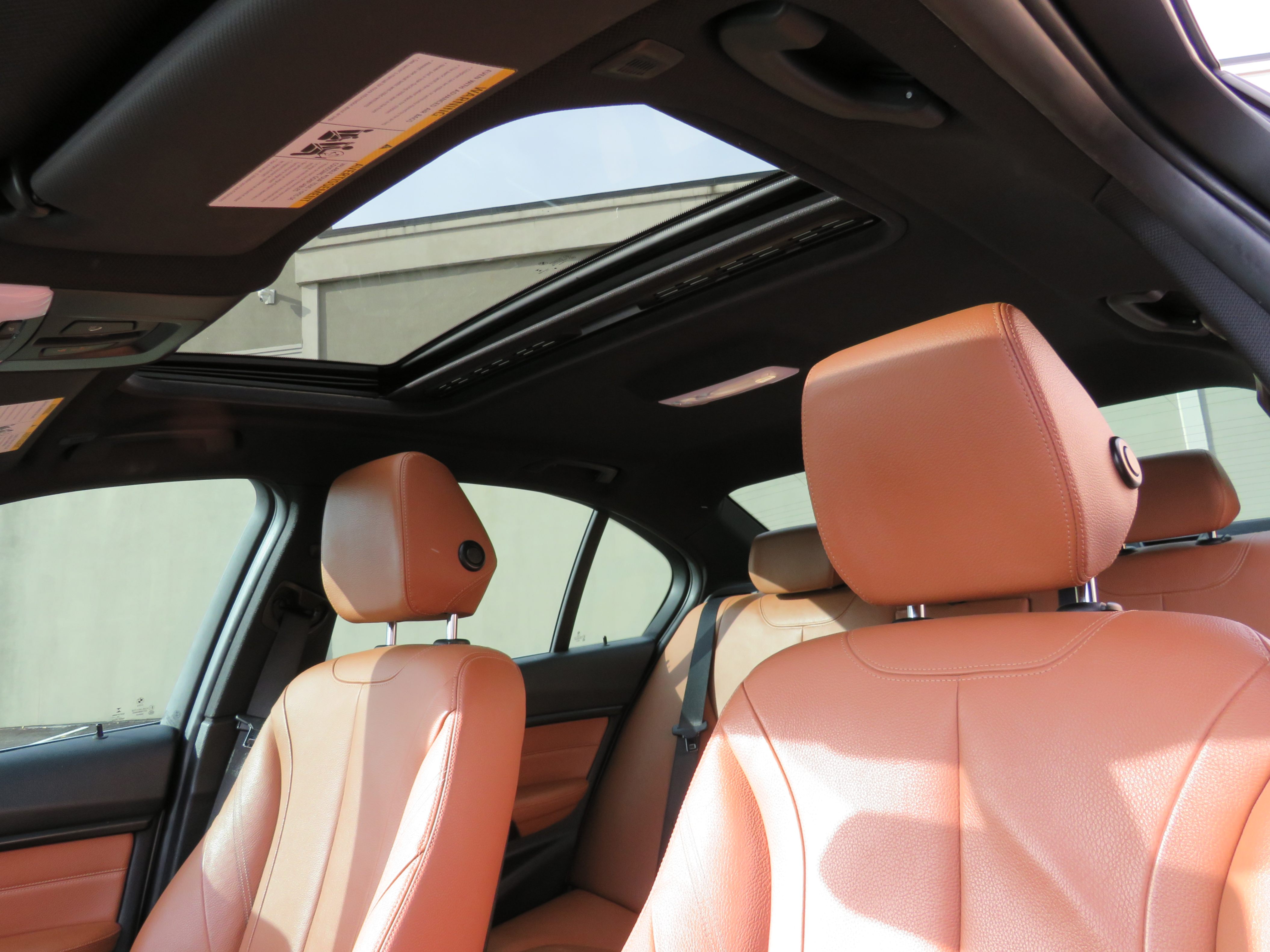 /aspireauto/2015-BMW-3Series-4573431739674232.jpg