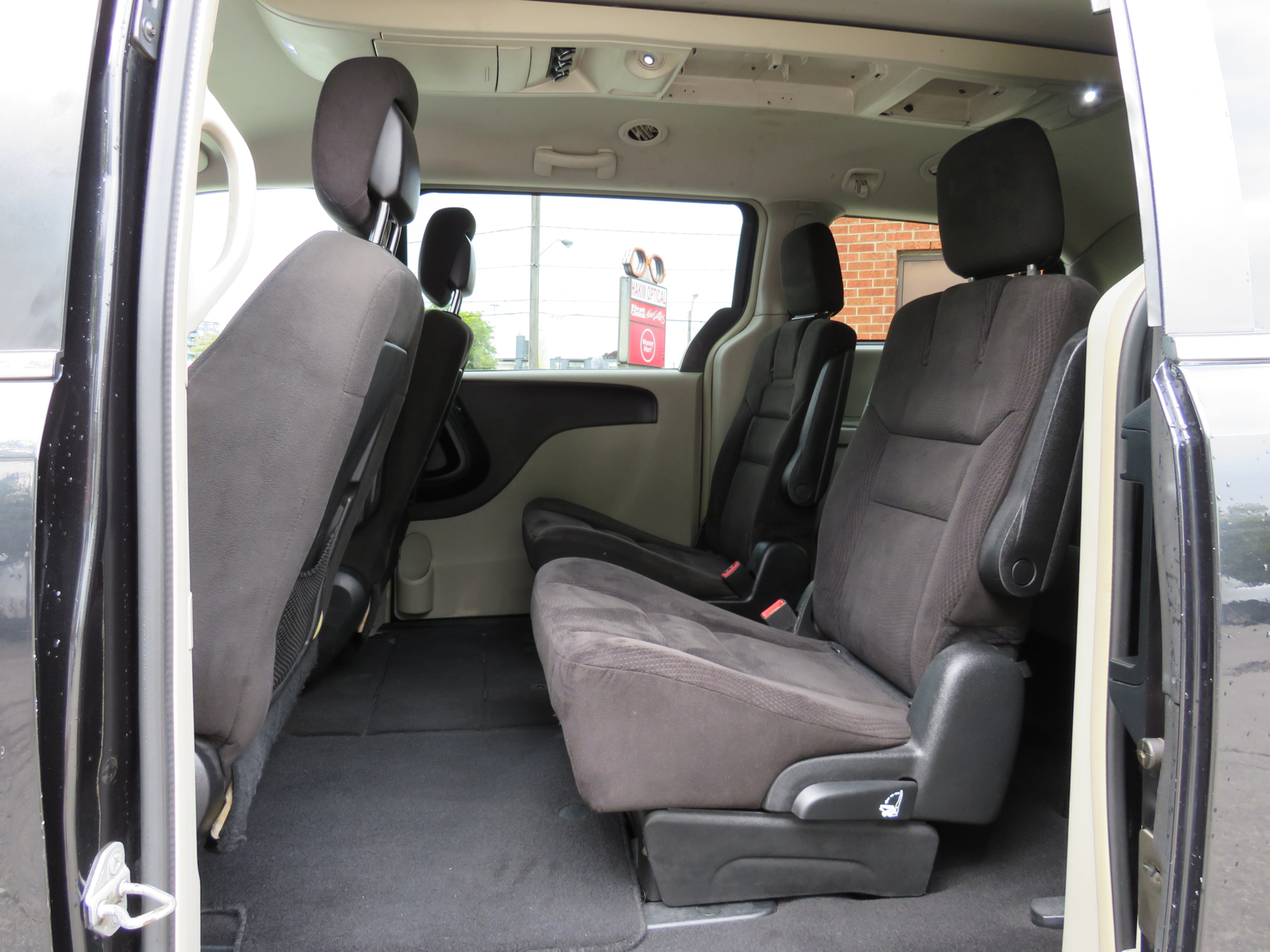 /aspireauto/2015-Chrysler-Town&-0657251332260882.jpg