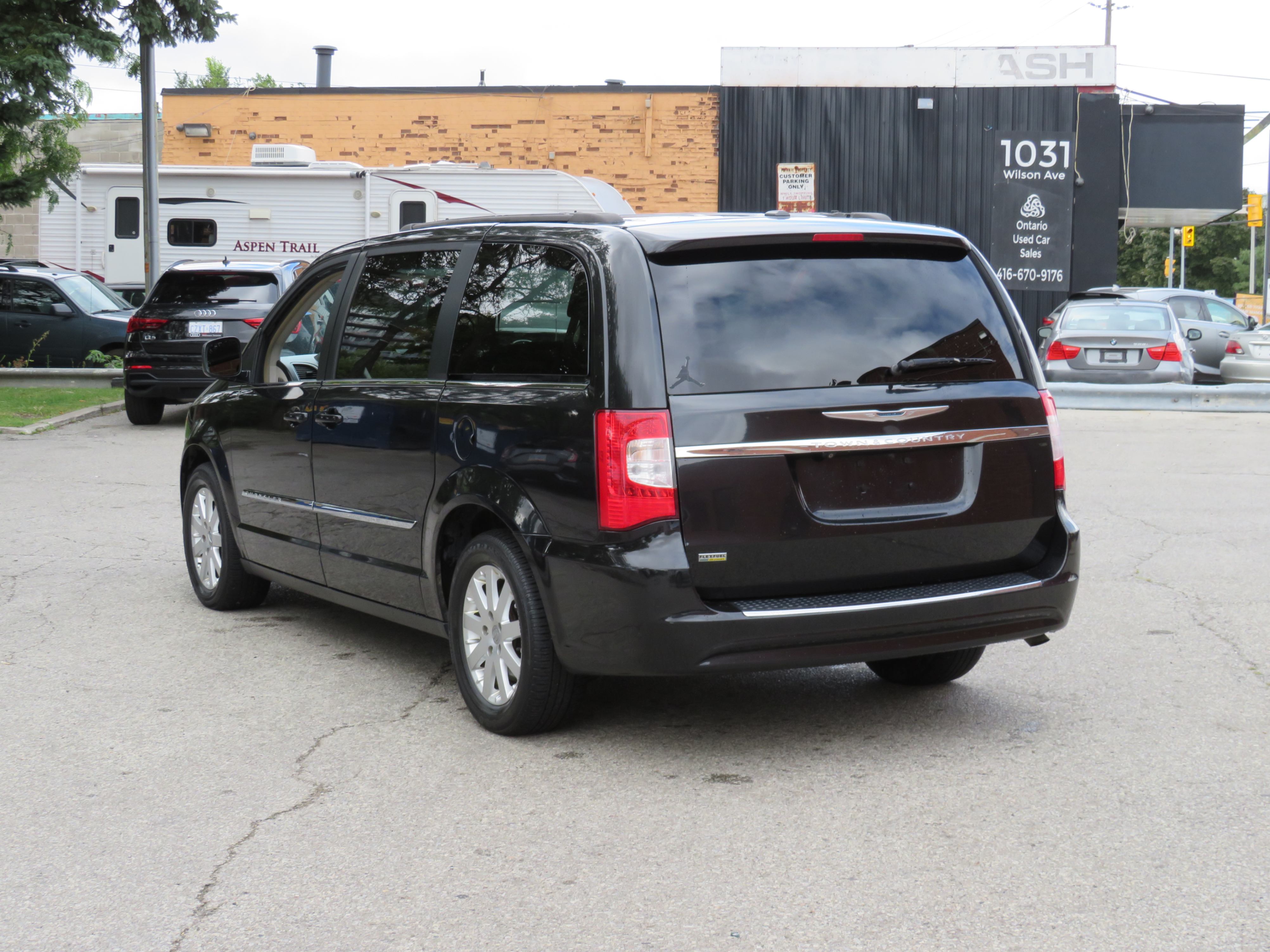 /aspireauto/2015-Chrysler-Town&-7606566033671343.jpg