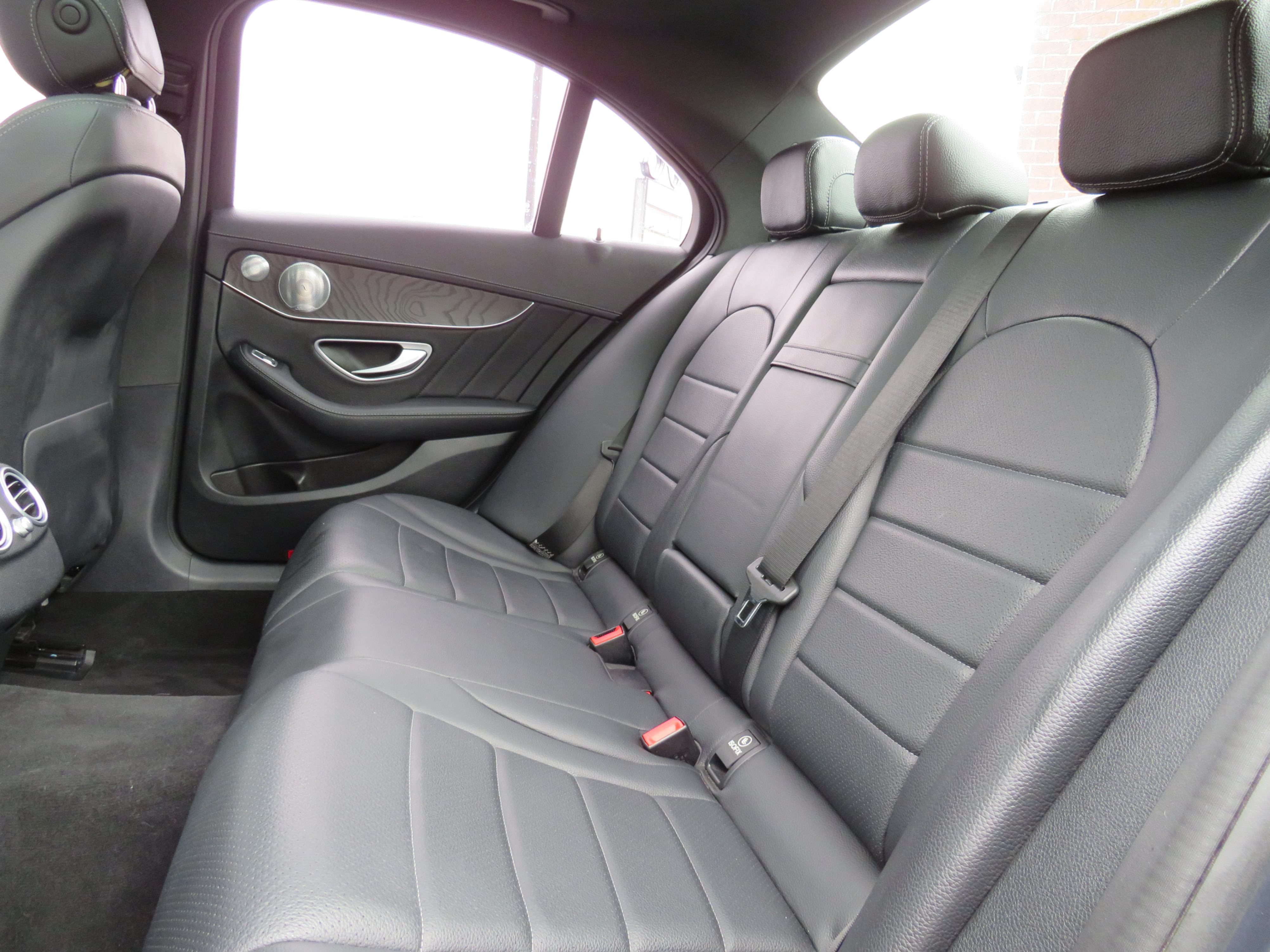 /aspireauto/2015-Mercedes-Benz-C-Class-07060746845334953.jpg