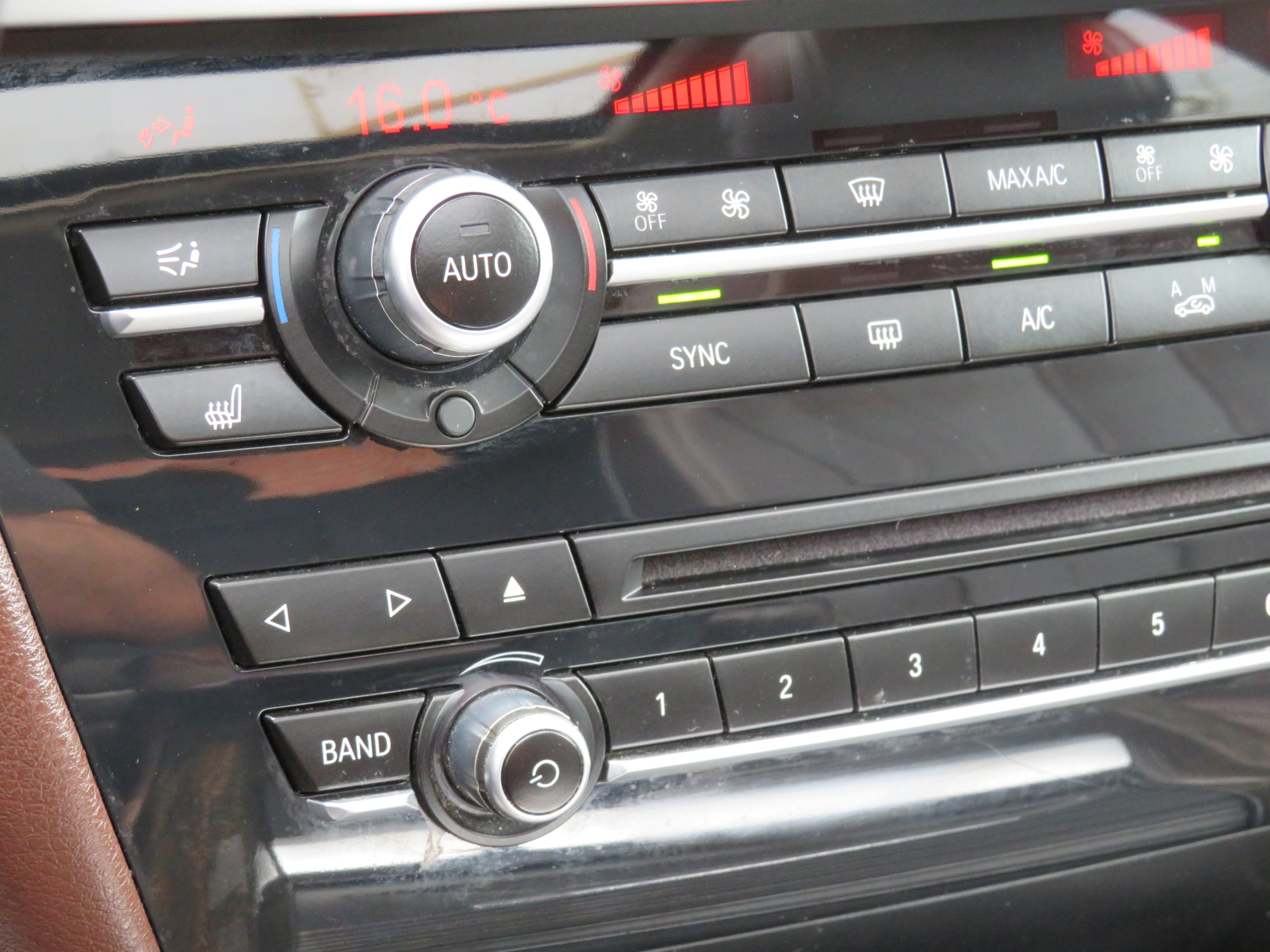 /aspireauto/2016-BMW-X5-7130989789370838.jpg