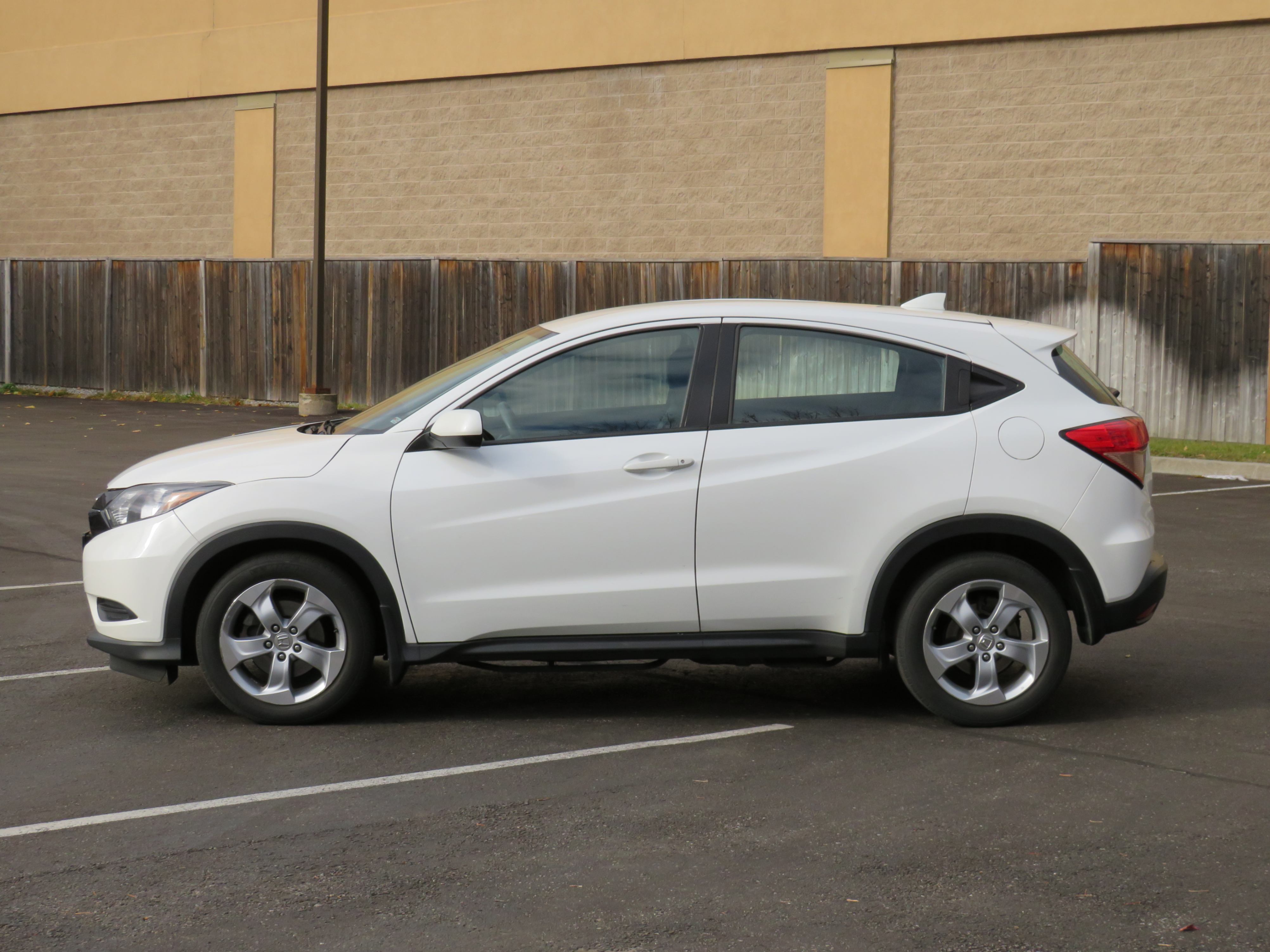 /aspireauto/2016-Honda-HR-V-5799227444462367.jpg