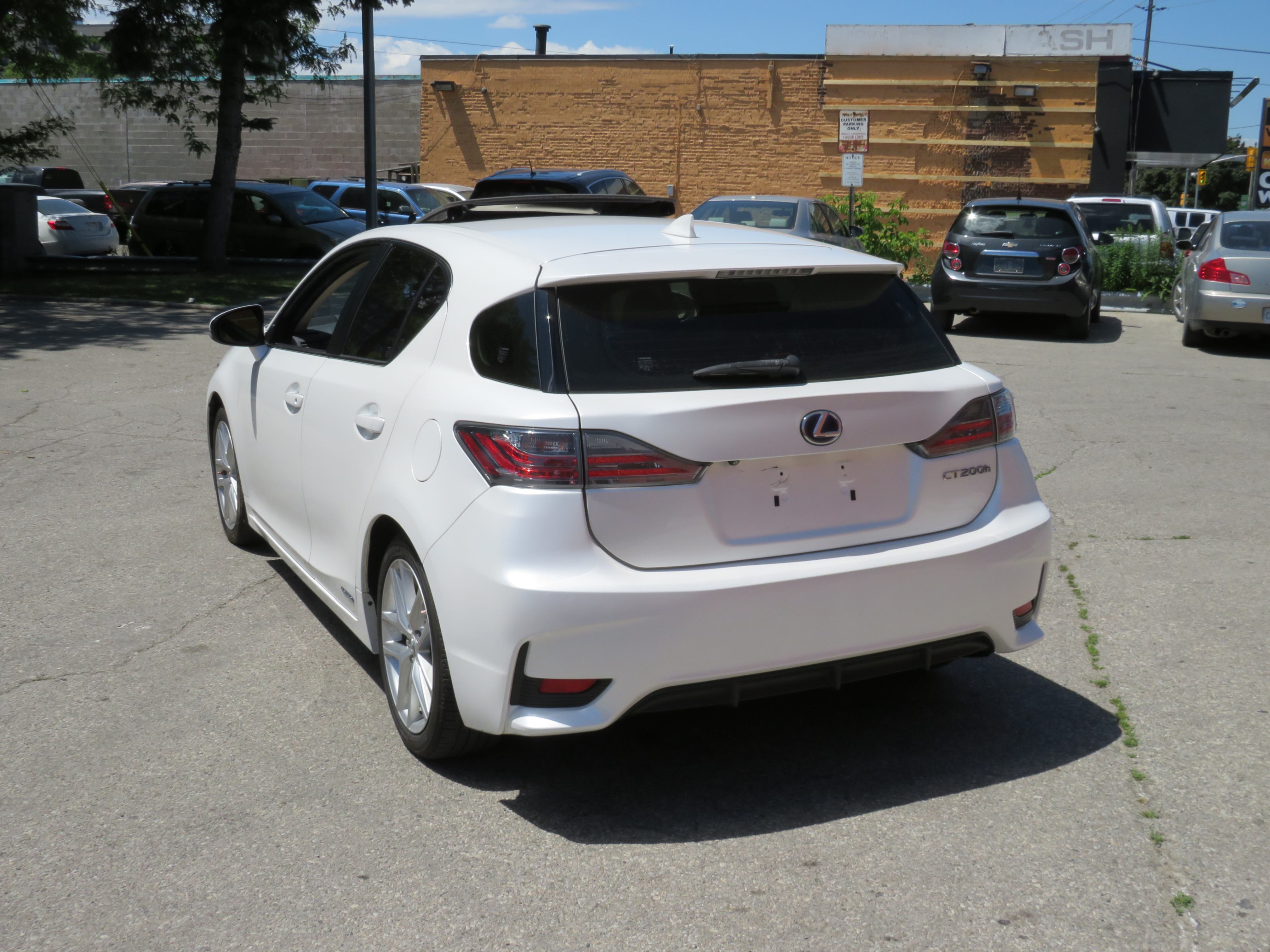 /aspireauto/2017-Lexus-CT200h-21274880827856424.jpg