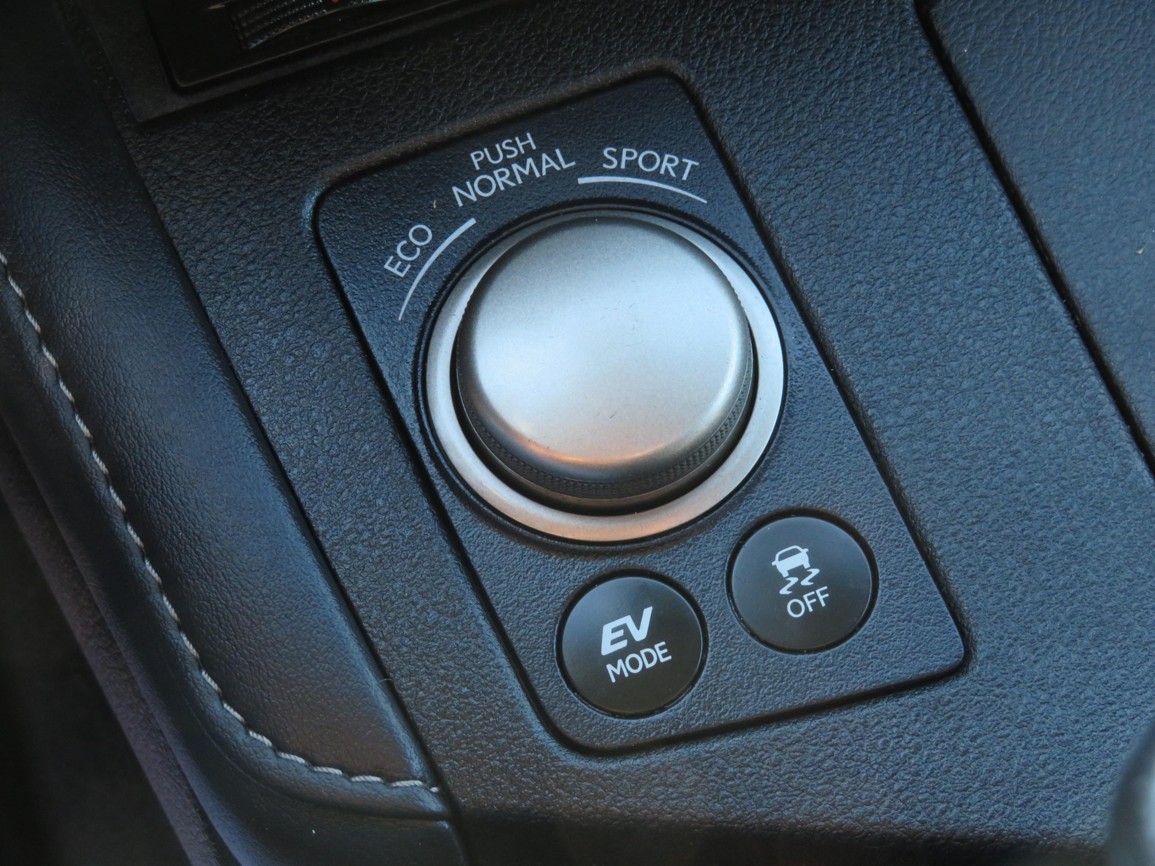 /aspireauto/2017-Lexus-ES300h-2120924399454458.jpg