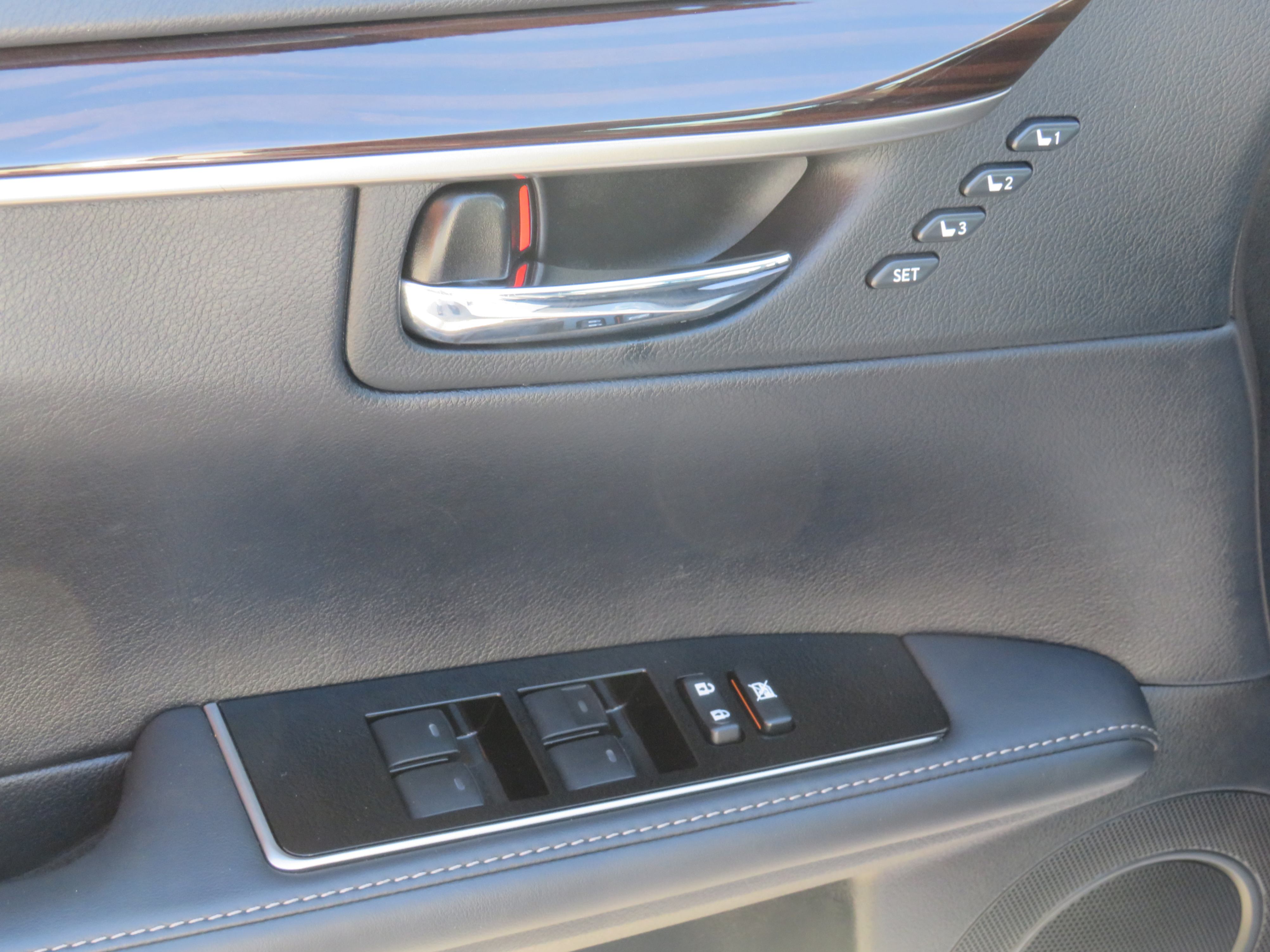 /aspireauto/2017-Lexus-ES300h-5650230767466147.jpg