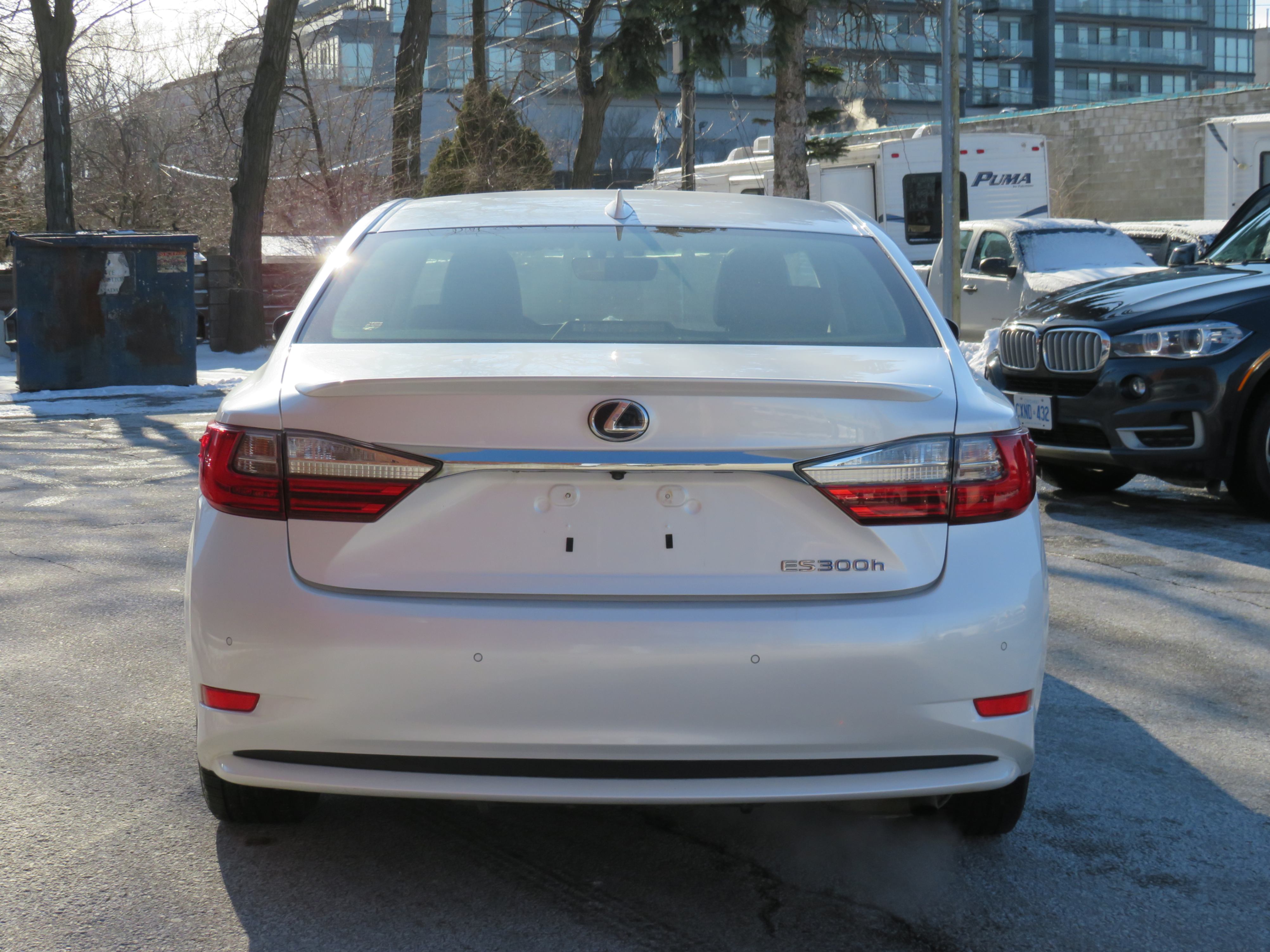 /aspireauto/2017-Lexus-ES300h-9452972333305427.jpg