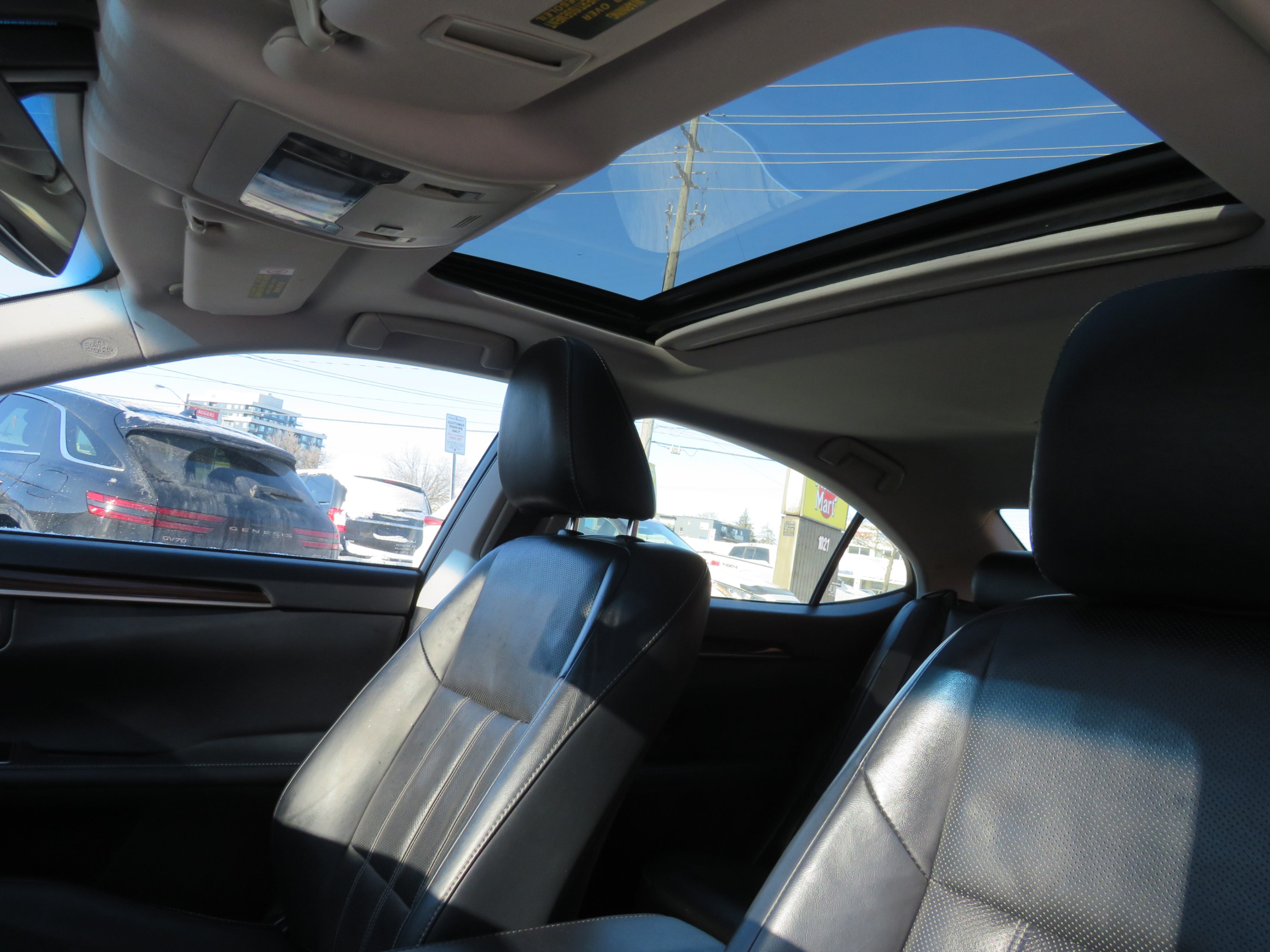 /aspireauto/2017-Lexus-ES300h-9826485839155759.jpg