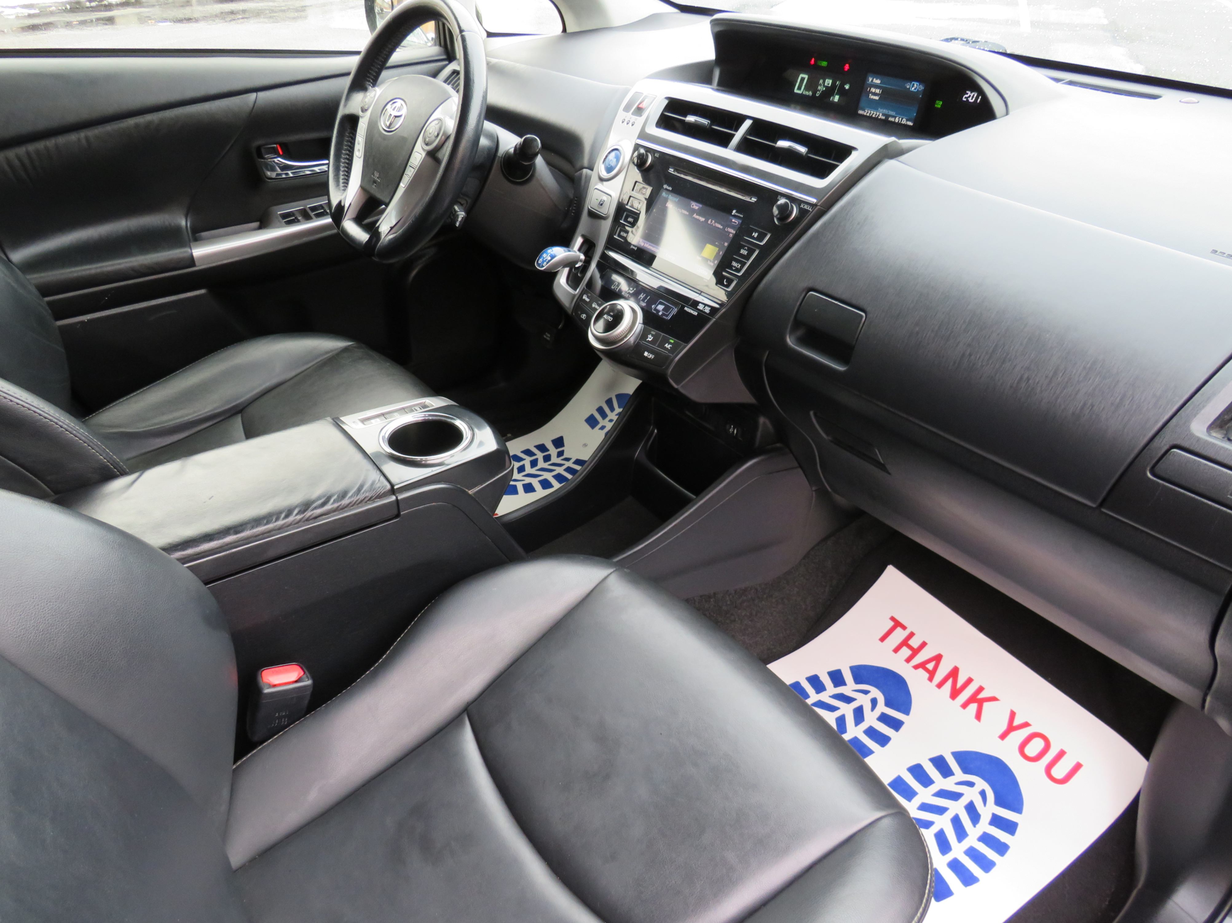 /aspireauto/2017-Toyota-Priusv-1529969541591183.jpg
