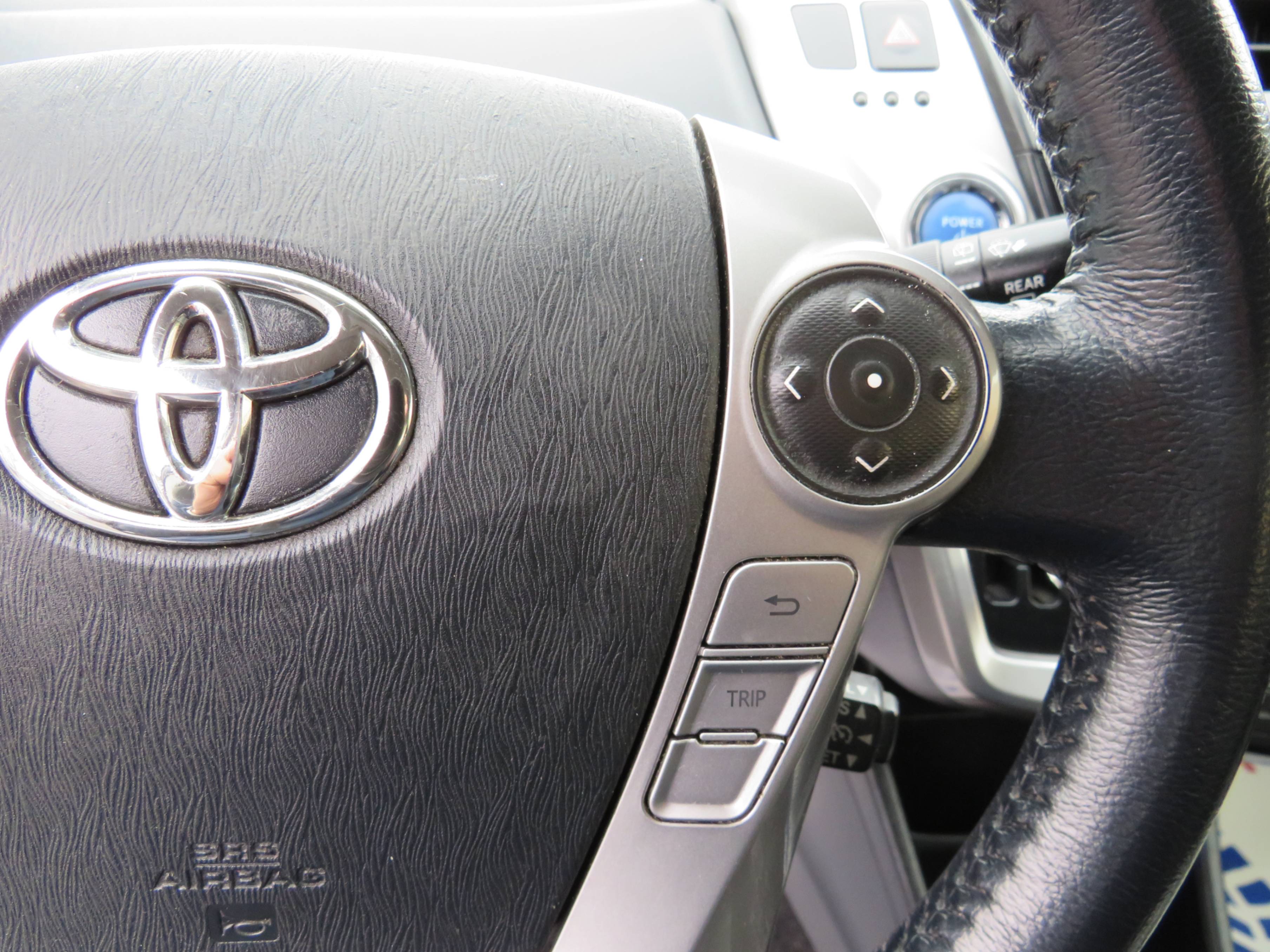 /aspireauto/2017-Toyota-Priusv-810136317343159.jpg