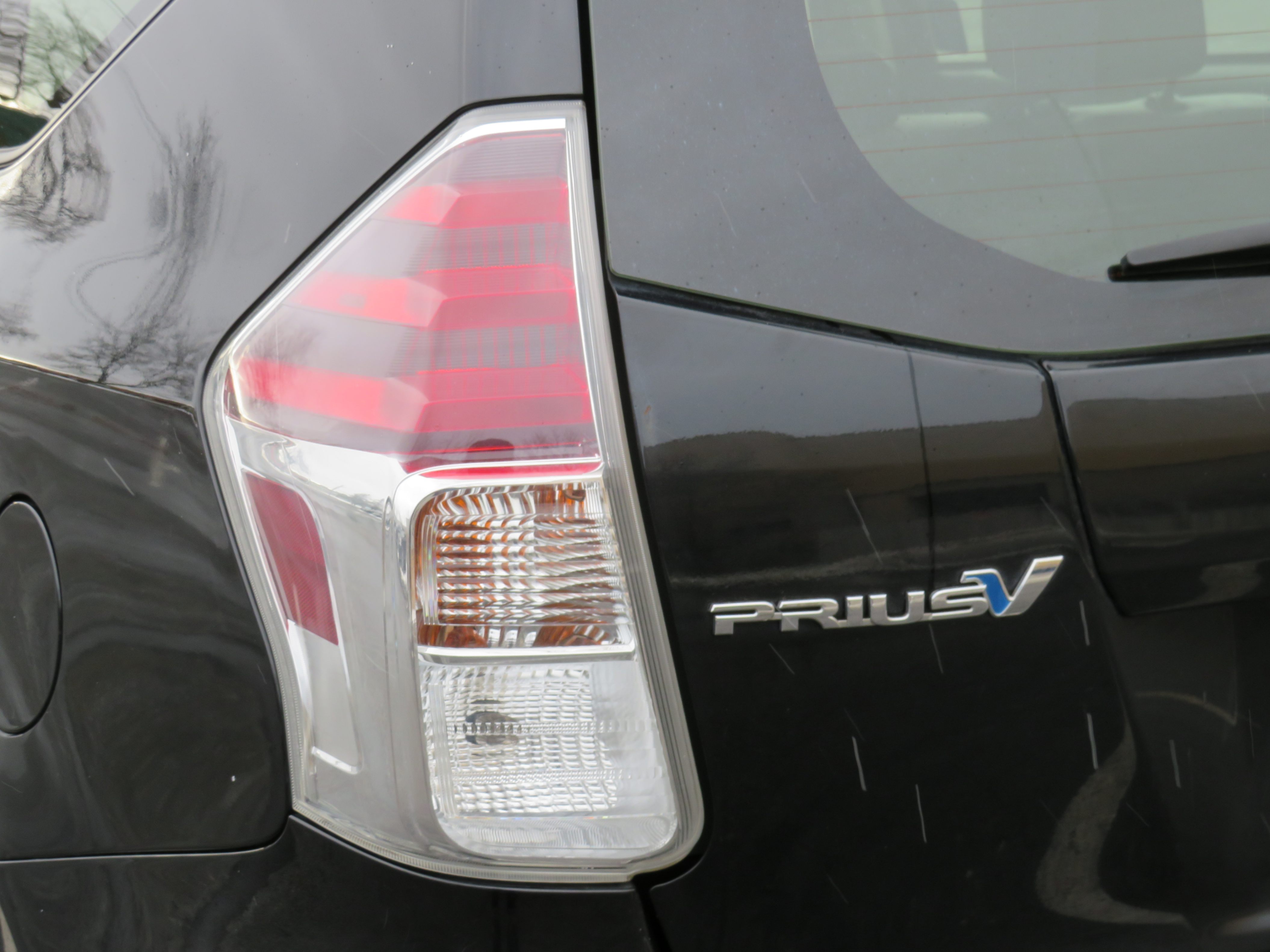/aspireauto/2017-Toyota-Priusv-9245519677087419.jpg