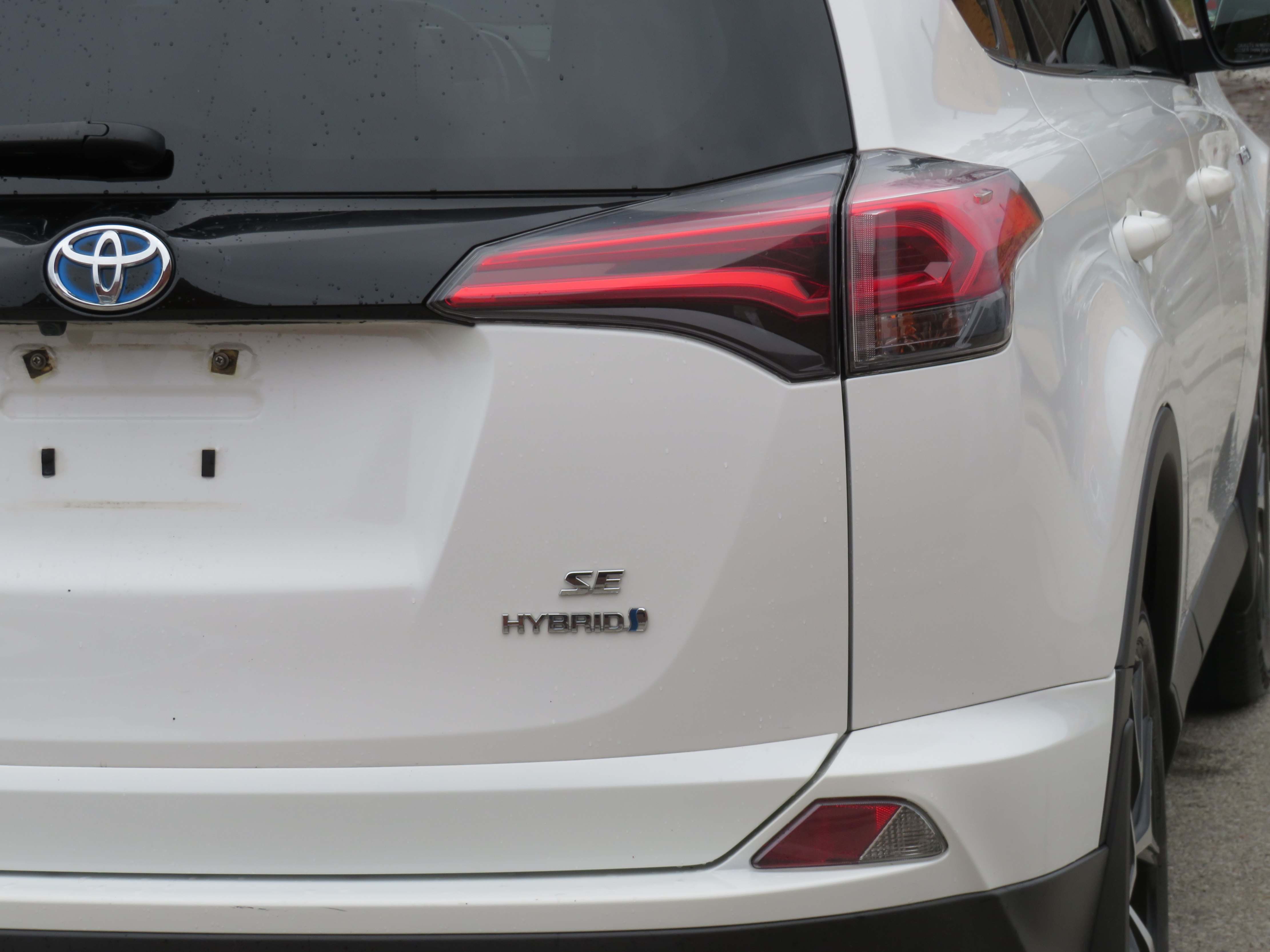 /aspireauto/2017-Toyota-RAV4Hybrid-6816814915659246.jpg