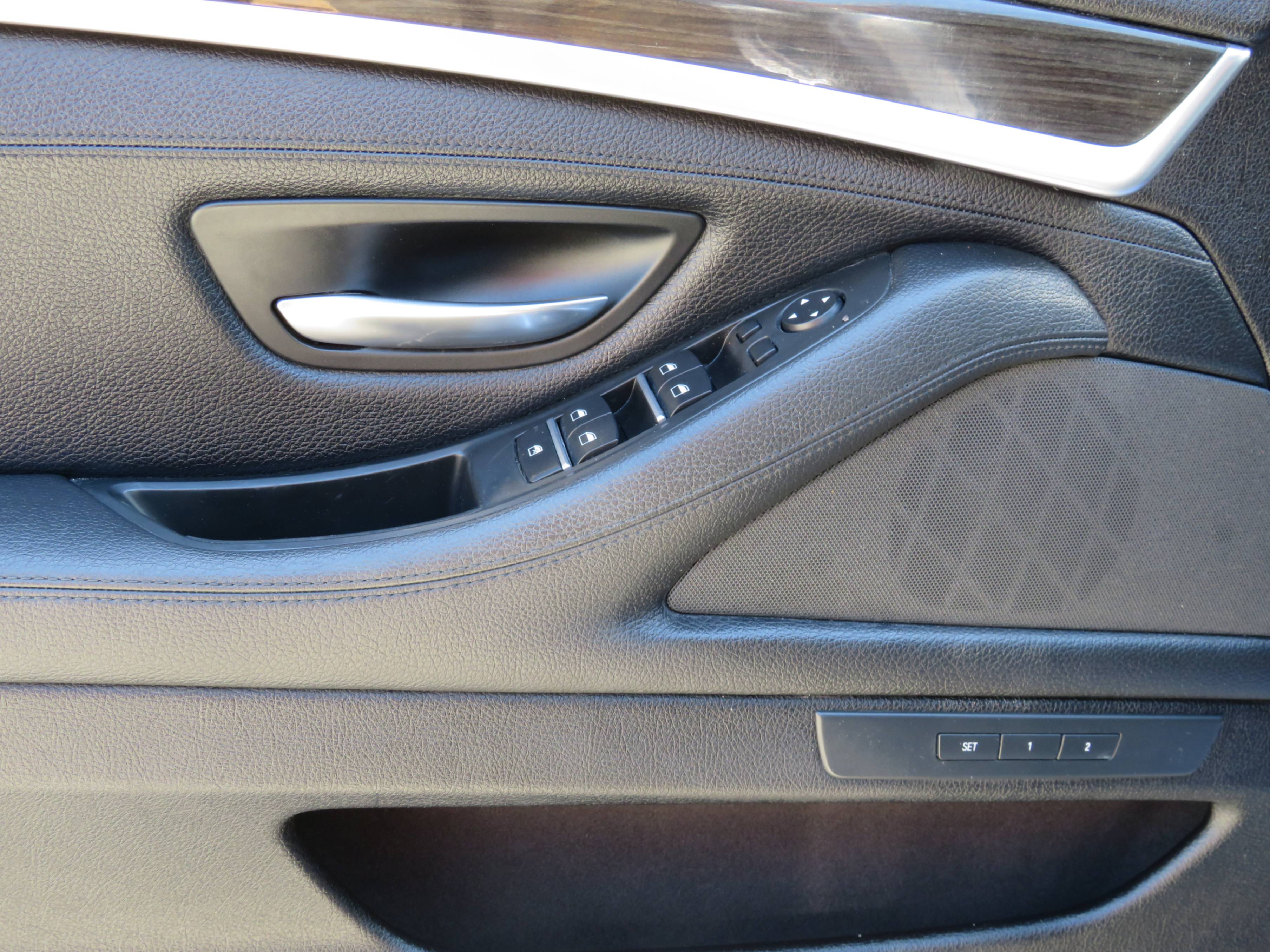 /aspireauto/2018-BMW-5Series-10941662236824401.jpg