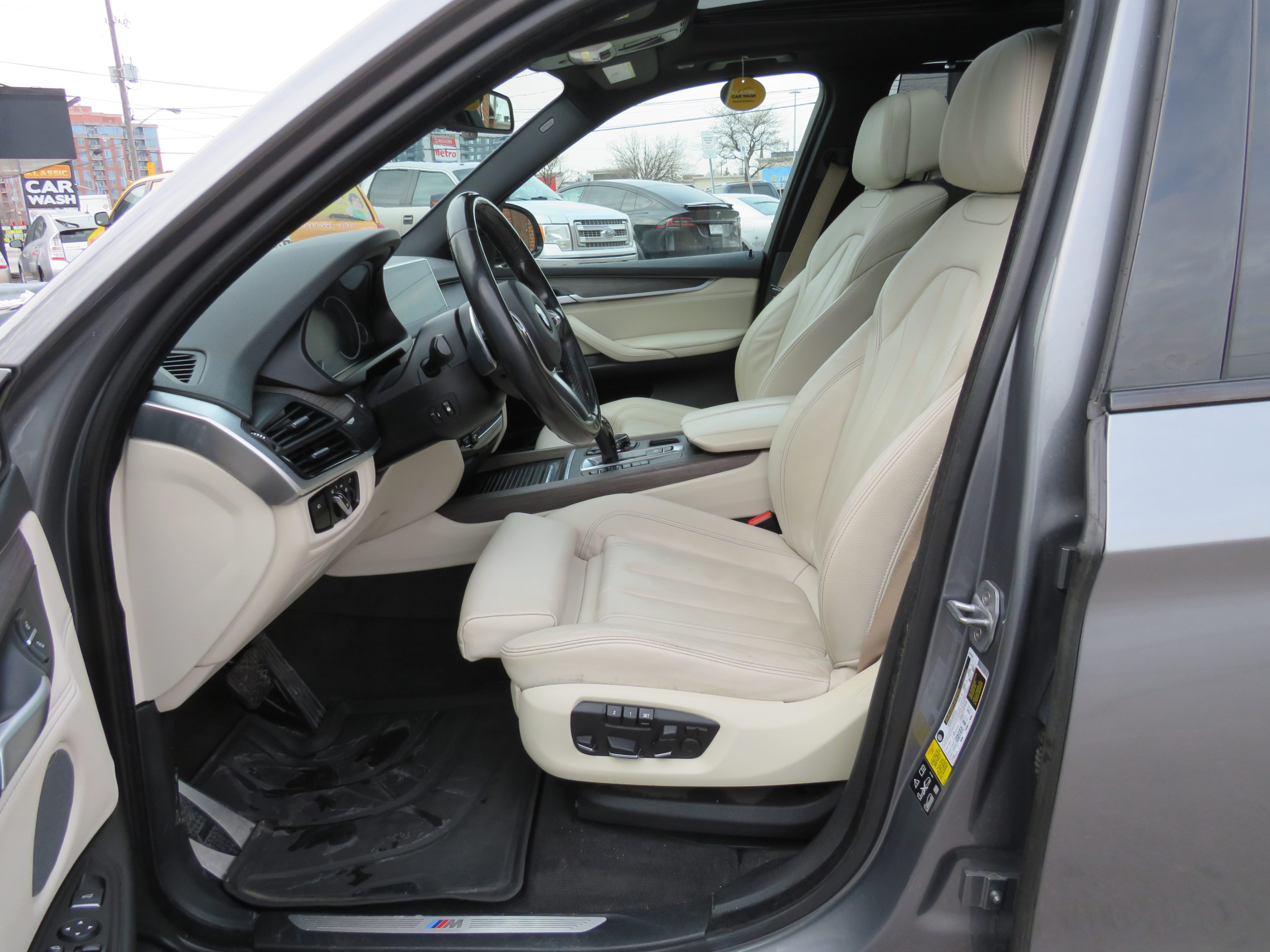 /aspireauto/2018-BMW-X5-01623496638561428.jpg